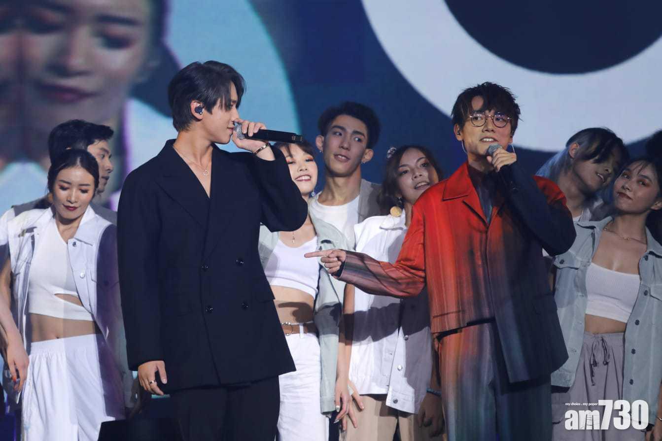 林家謙與姜濤合唱。(林俊源攝)