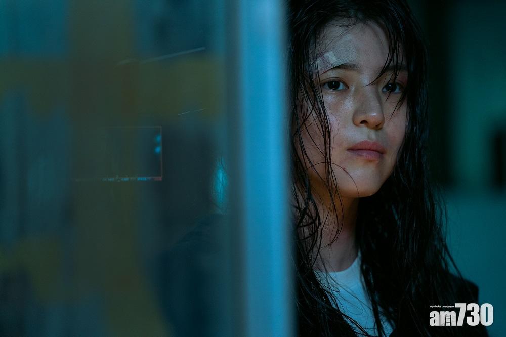 韓韶禧在劇中不時有傷痕累累的造型。