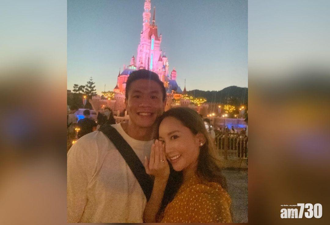 Ocean求婚成功,李綺雯大晒求婚鑽戒。