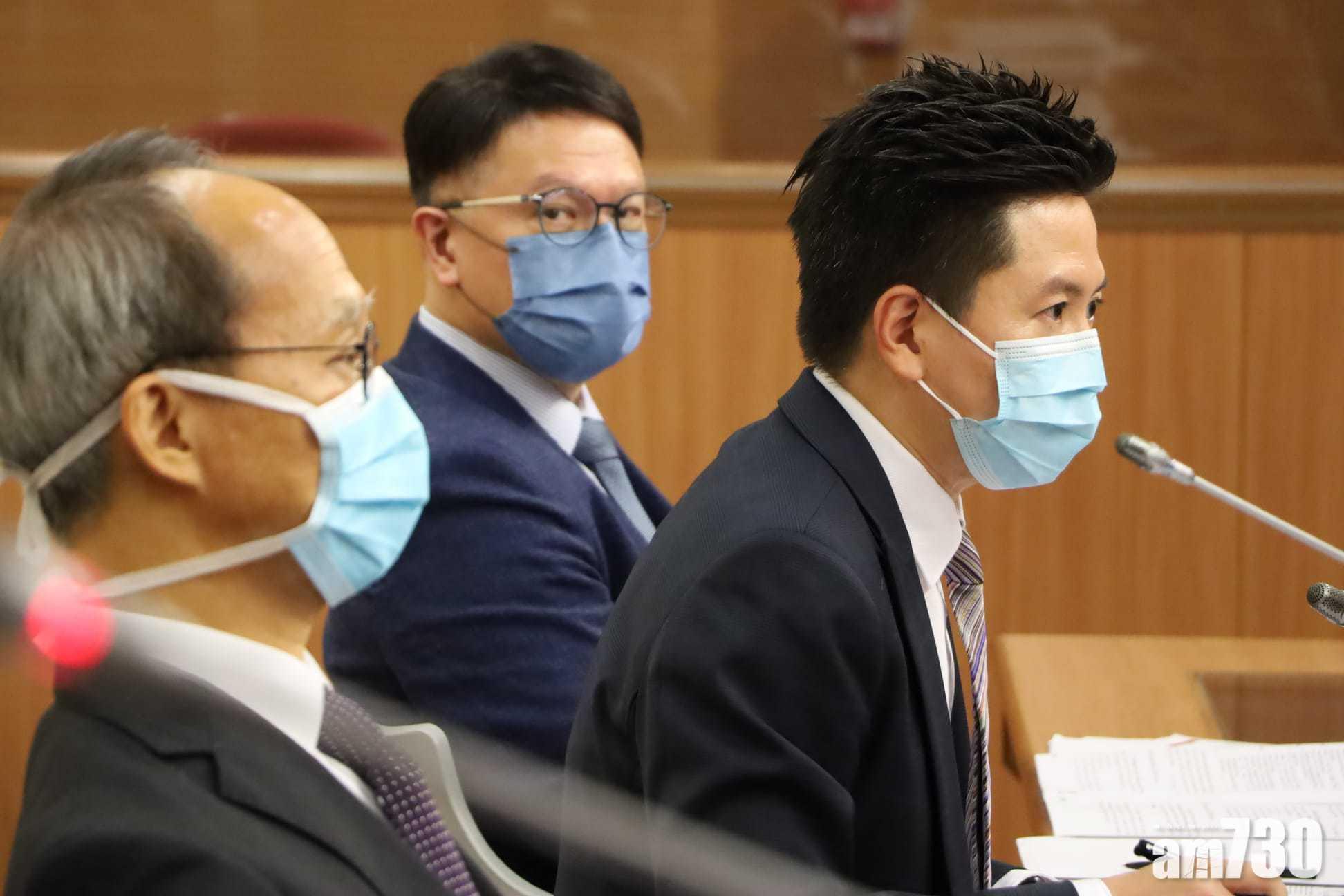 (左起)劉宇隆、許樹昌和徐樂堅在會議後見傳媒。(鍾式明攝)