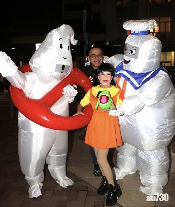 夏蕙BB以「木頭人」與新人徒弟仇穎敏出席萬聖節派對。