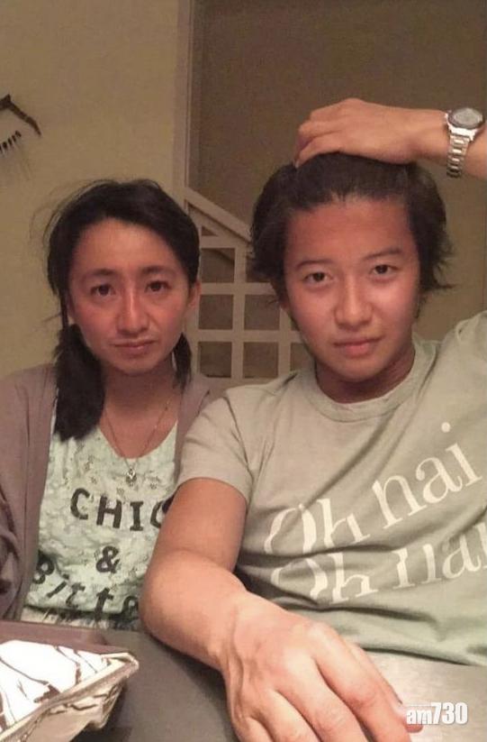 木村與女兒昔日的生活照。