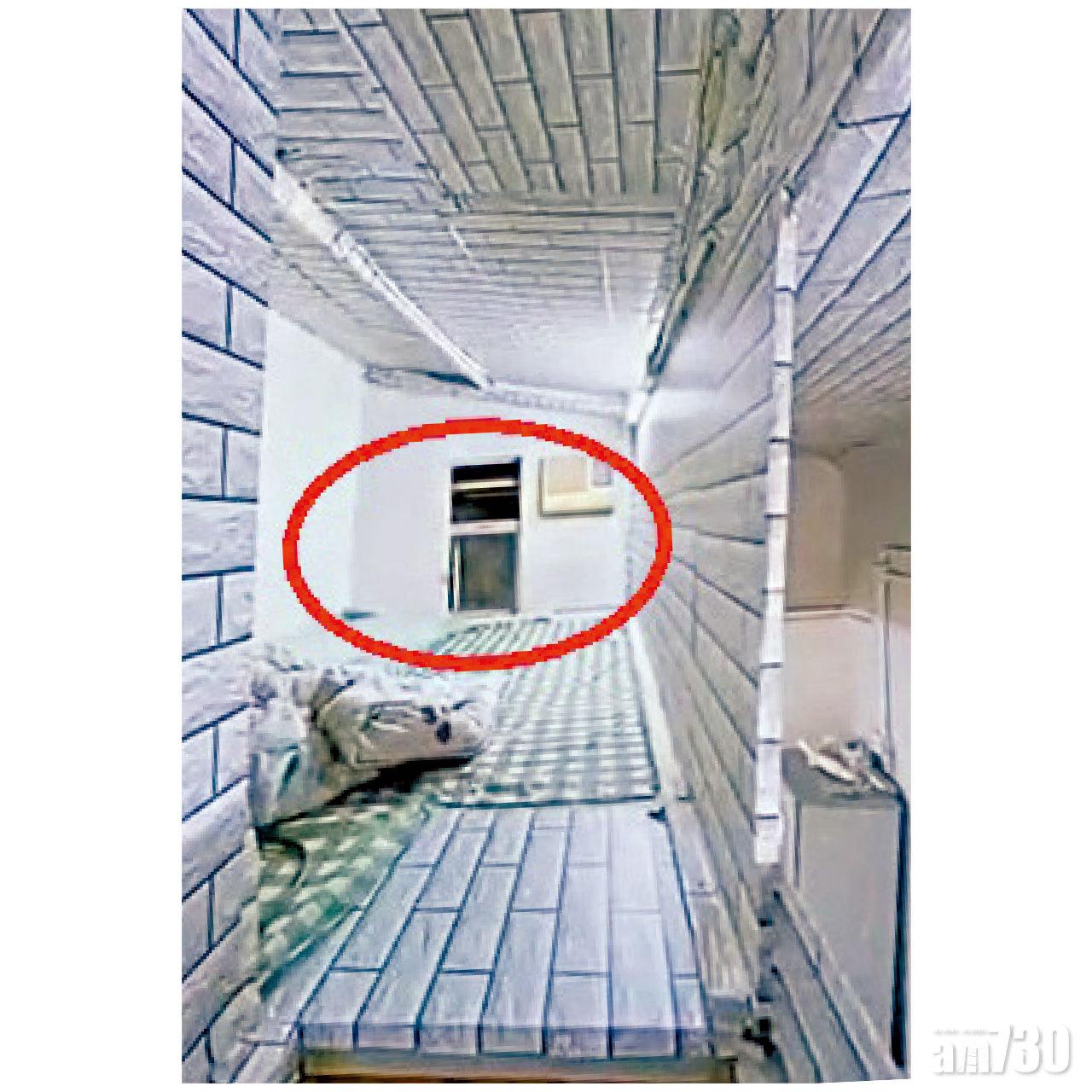 受害人從窄小的窗戶逃出生天。