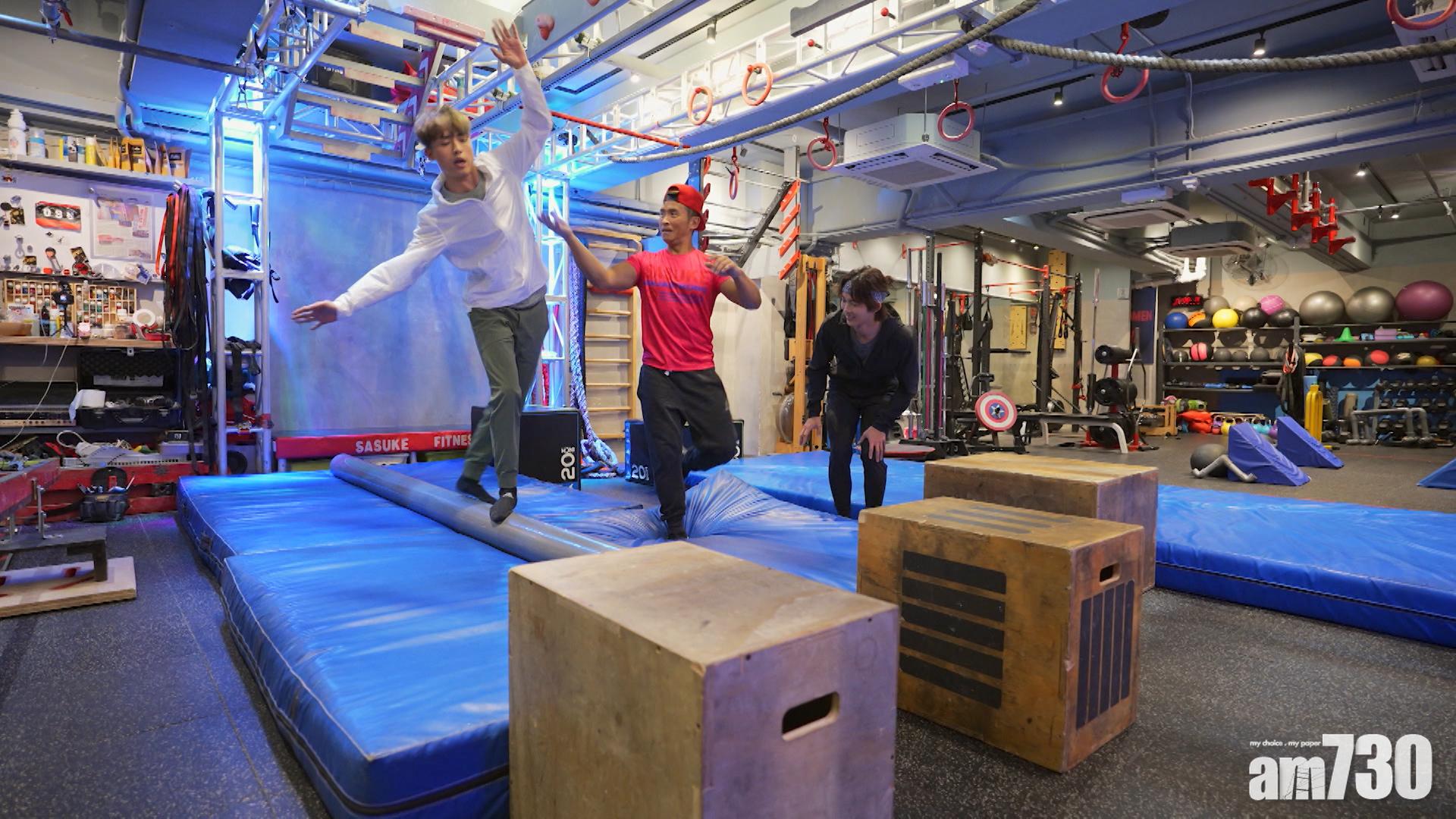 AK與Alton都在1分30秒內完成挑戰。