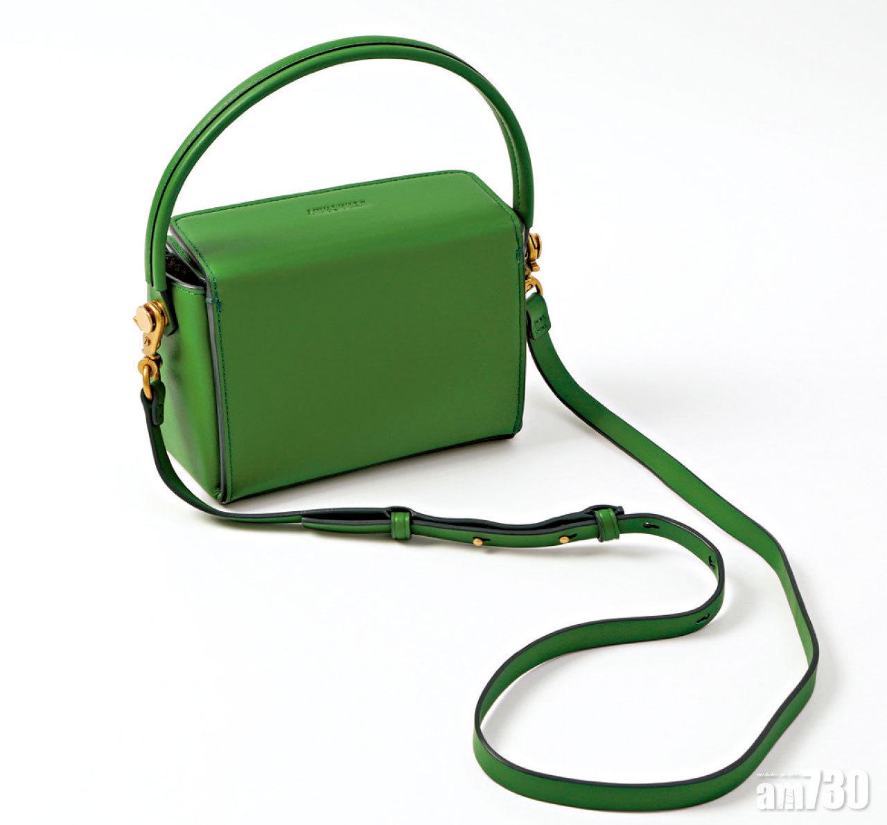 鮮綠色盒型兩用皮革小手袋 $1,850 (a)