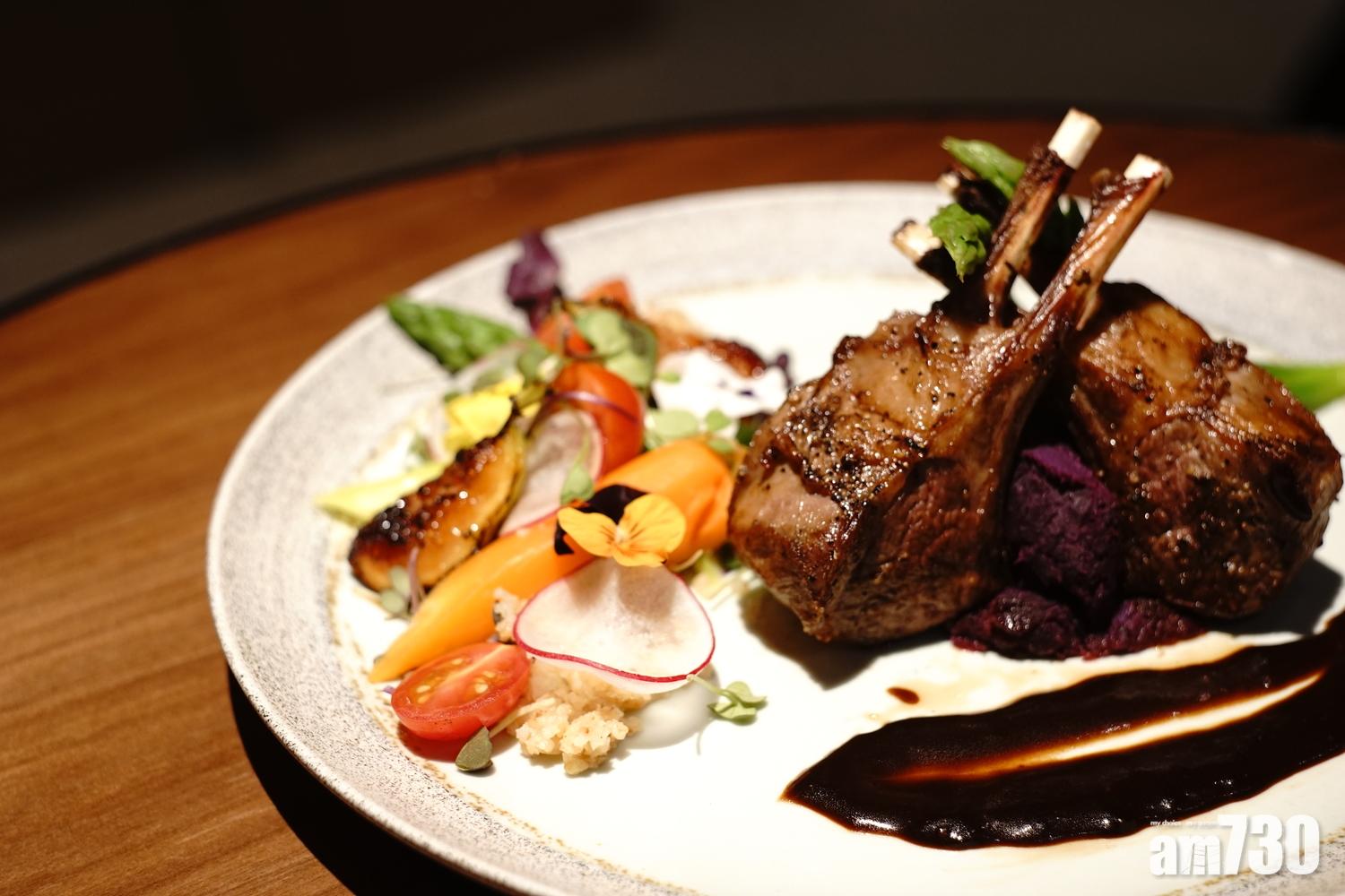 KOKO Coffee Roaster預備了聖誕特色2至4人餐