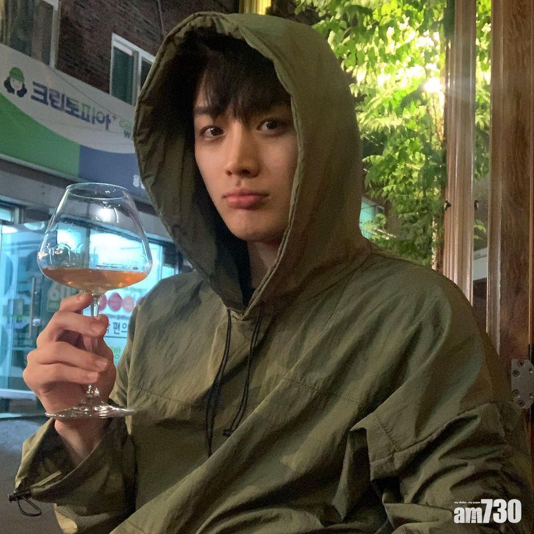 文世勳 Instagram: moonofsh