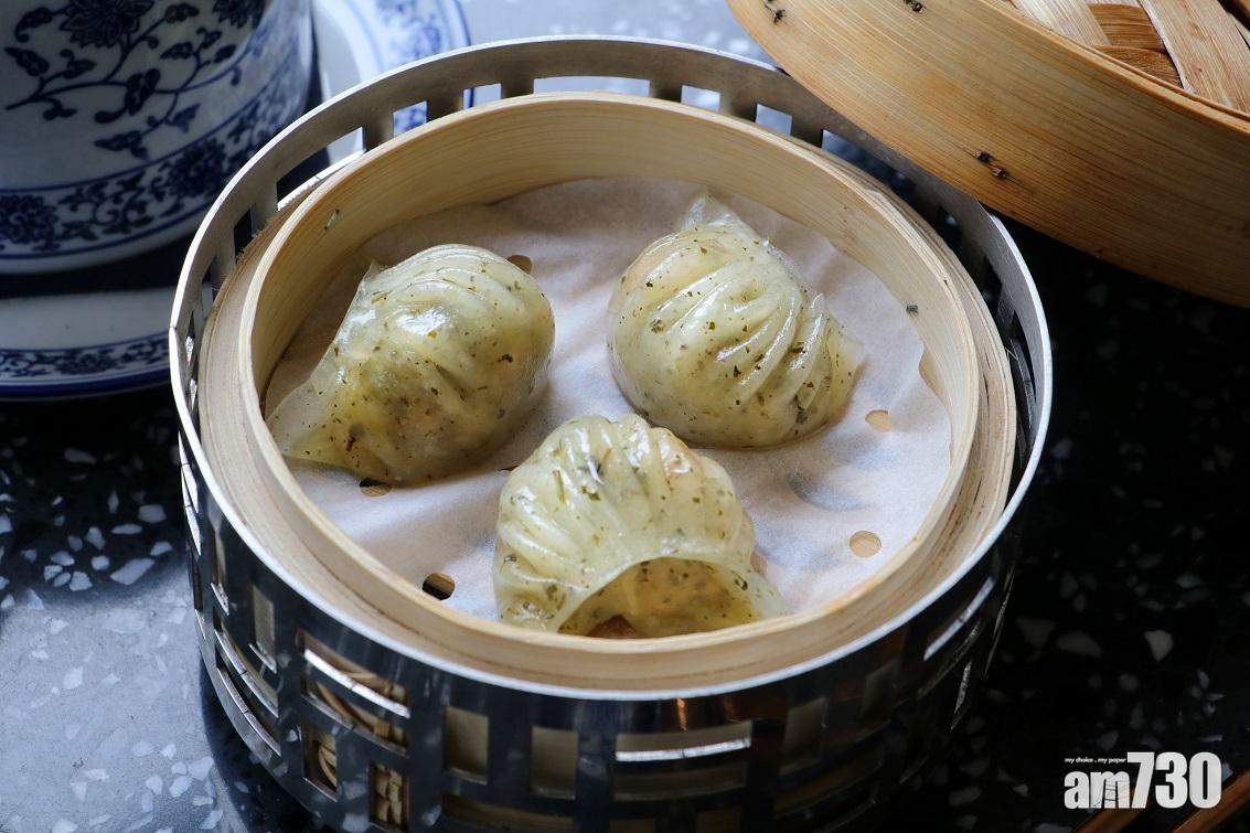 雨前龍井蝦餃($98)是心水推介。