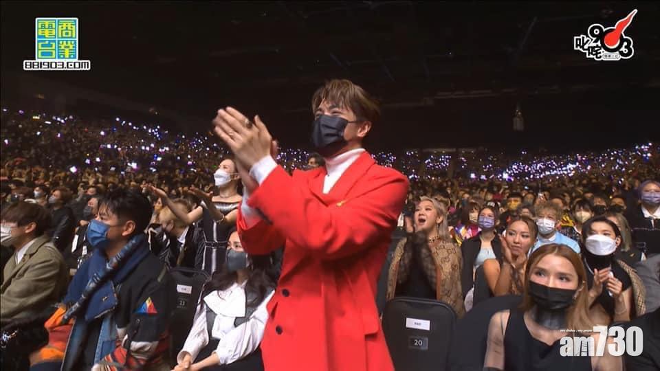 張敬軒得知姜濤獲獎的時候,是第一個起身拍掌的人。