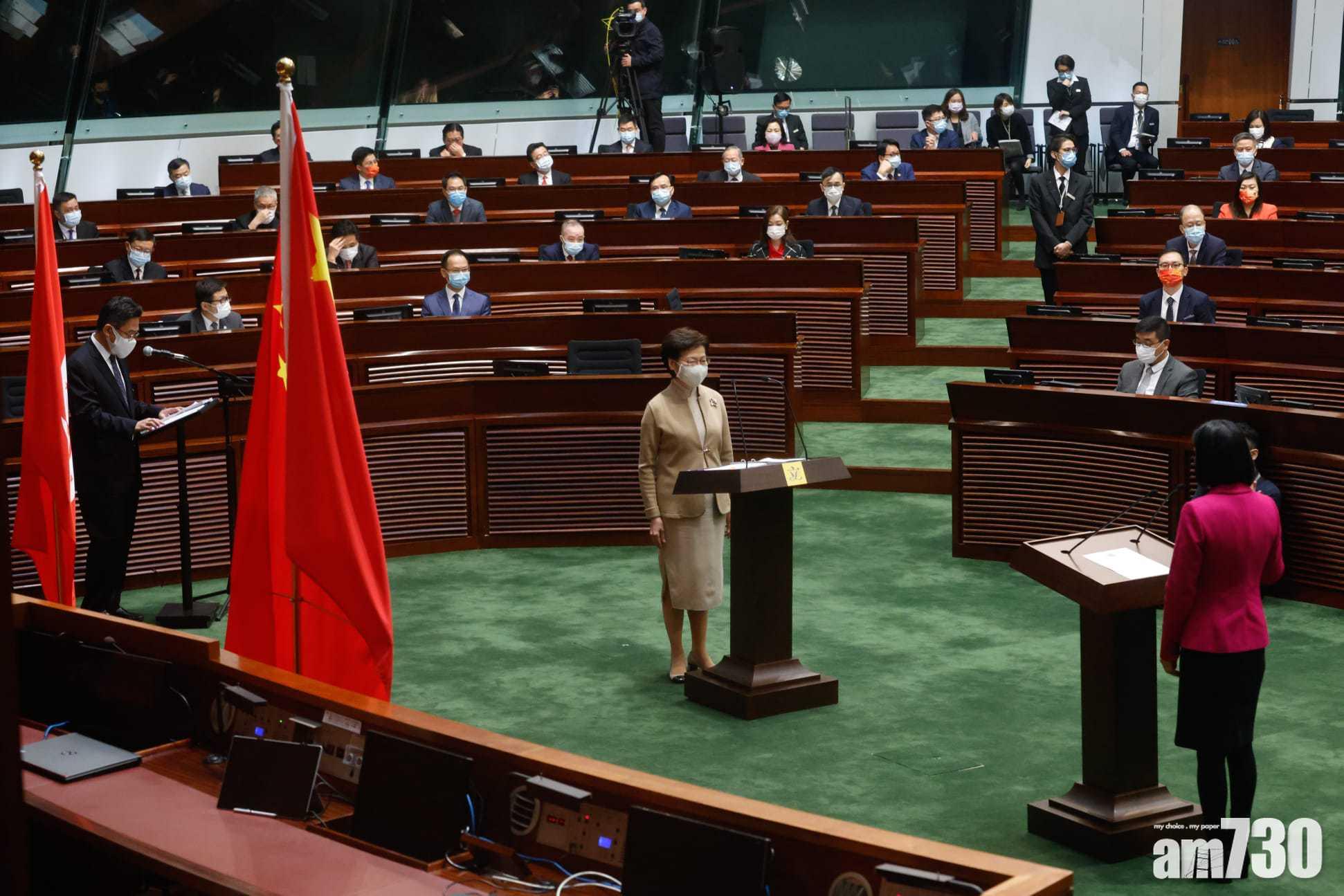 陳曼琪宣誓。(蘇文傑攝)