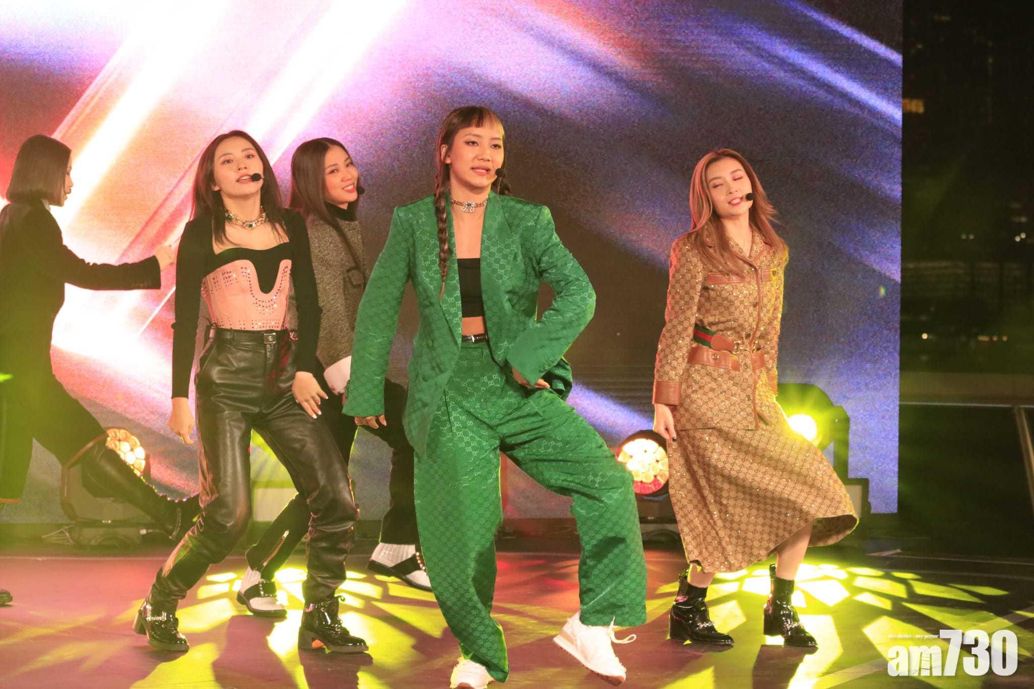 COLLAR官方IG followers激增。(林俊源攝)