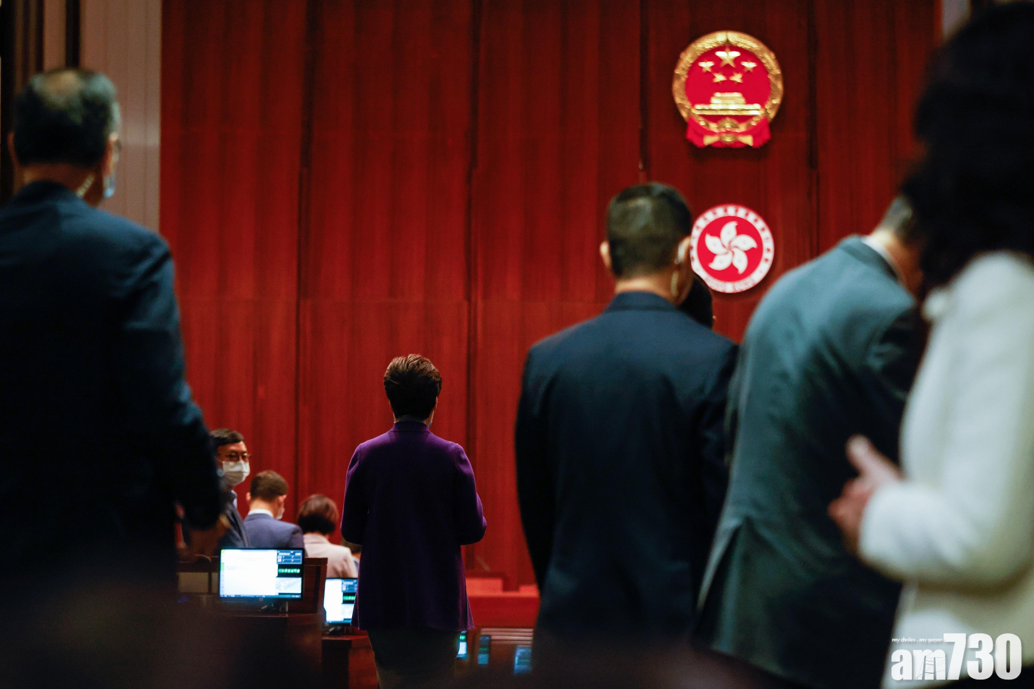 張志剛批評林鄭月娥充當「奶媽」教養下屆特首。(資料圖片)