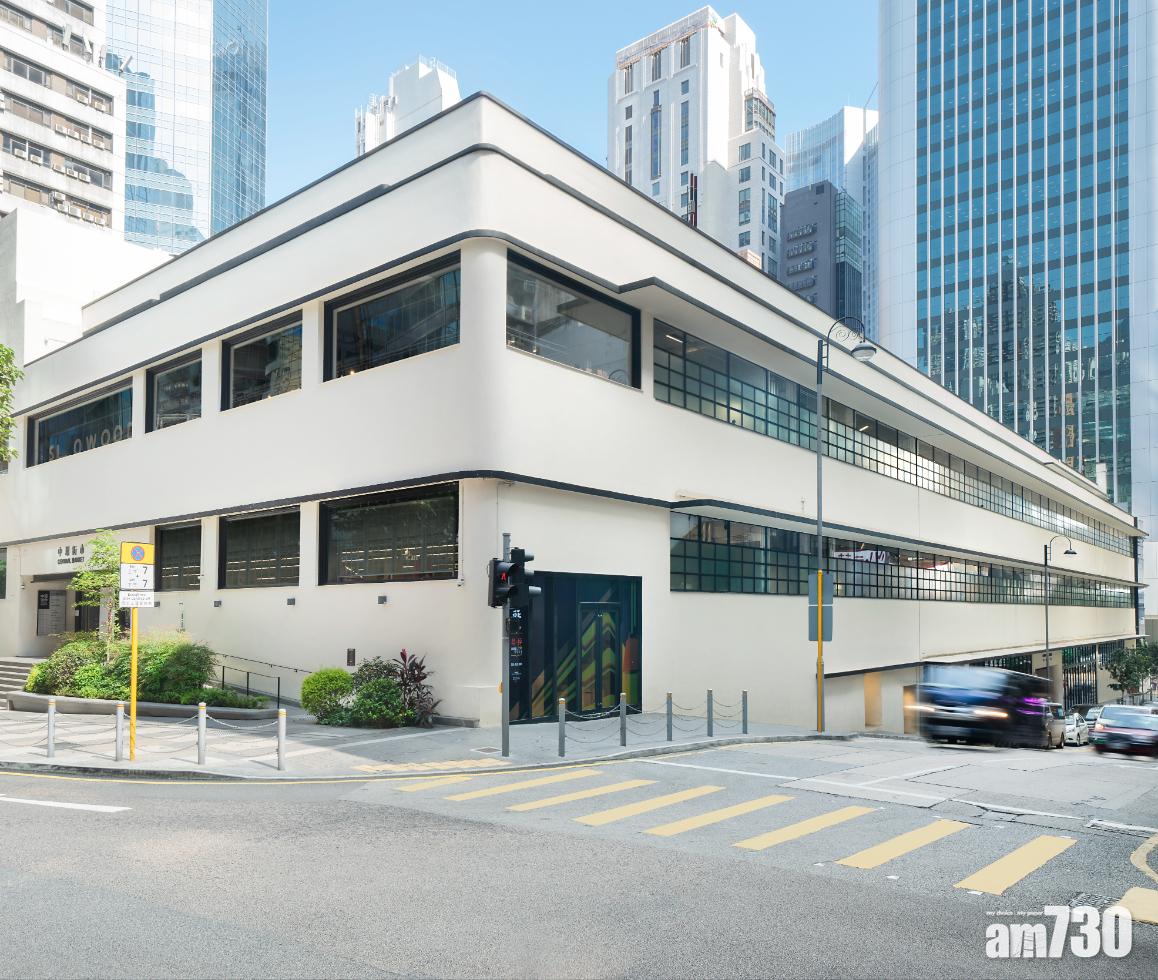 中環街市將辦年花市場,讓受康文署年宵市場停辦影響的花農出售年花。