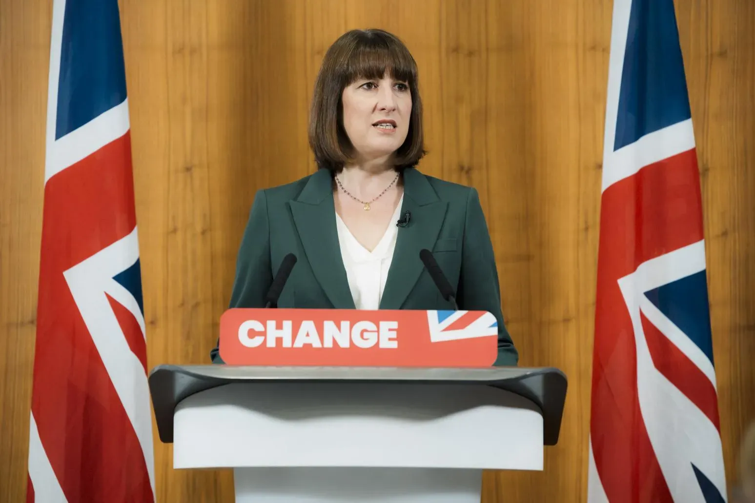 英國財政大臣里夫斯。(資料照/翻攝自X@RachelReevesMP)
