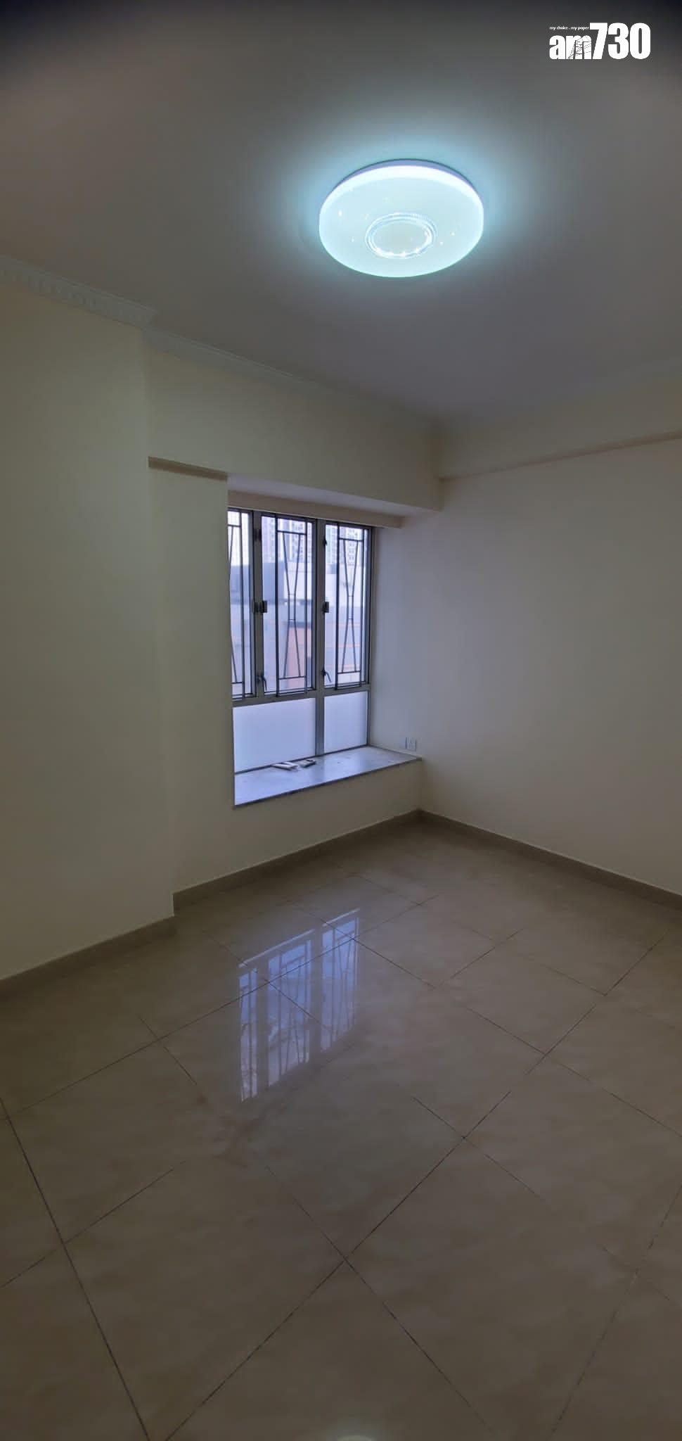 被家人催促移民!葵涌廣場低層戶勁減269萬沽 低銀行估價9%