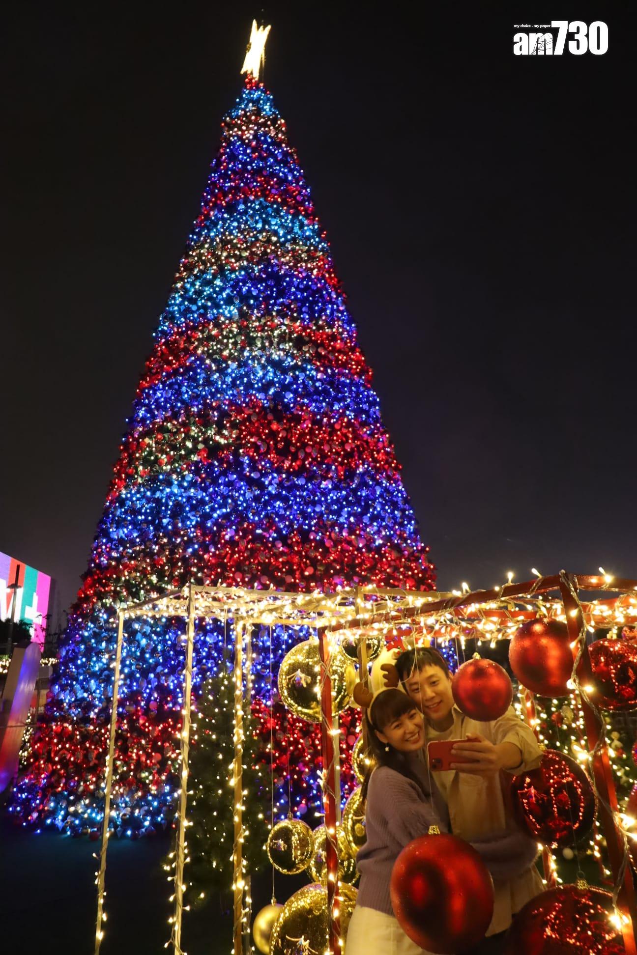 聖誕2022|香港繽紛冬日巡禮登場 西九豎6層高聖誕樹