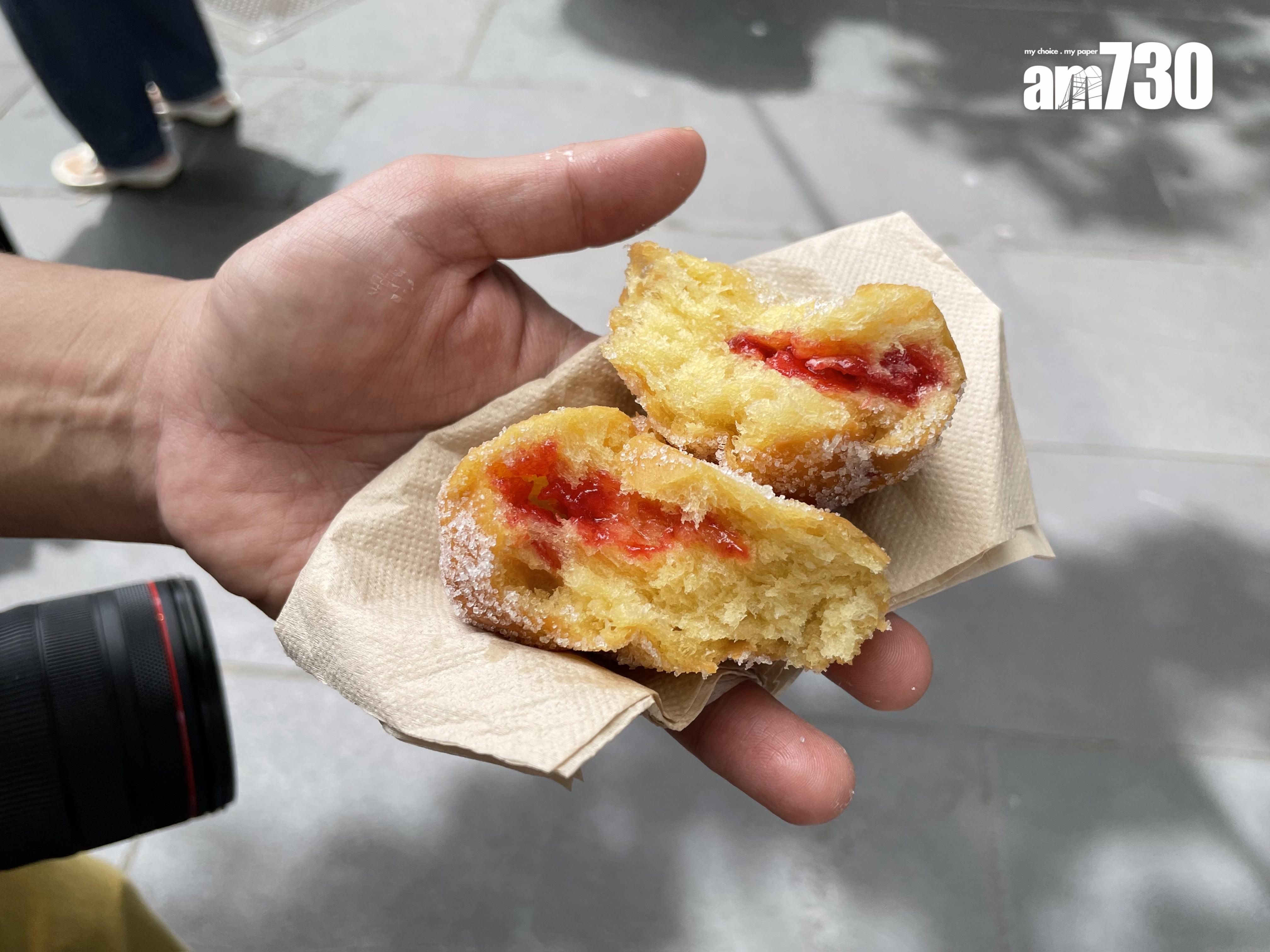 冬甩的特別之處在於果醬份量較少。