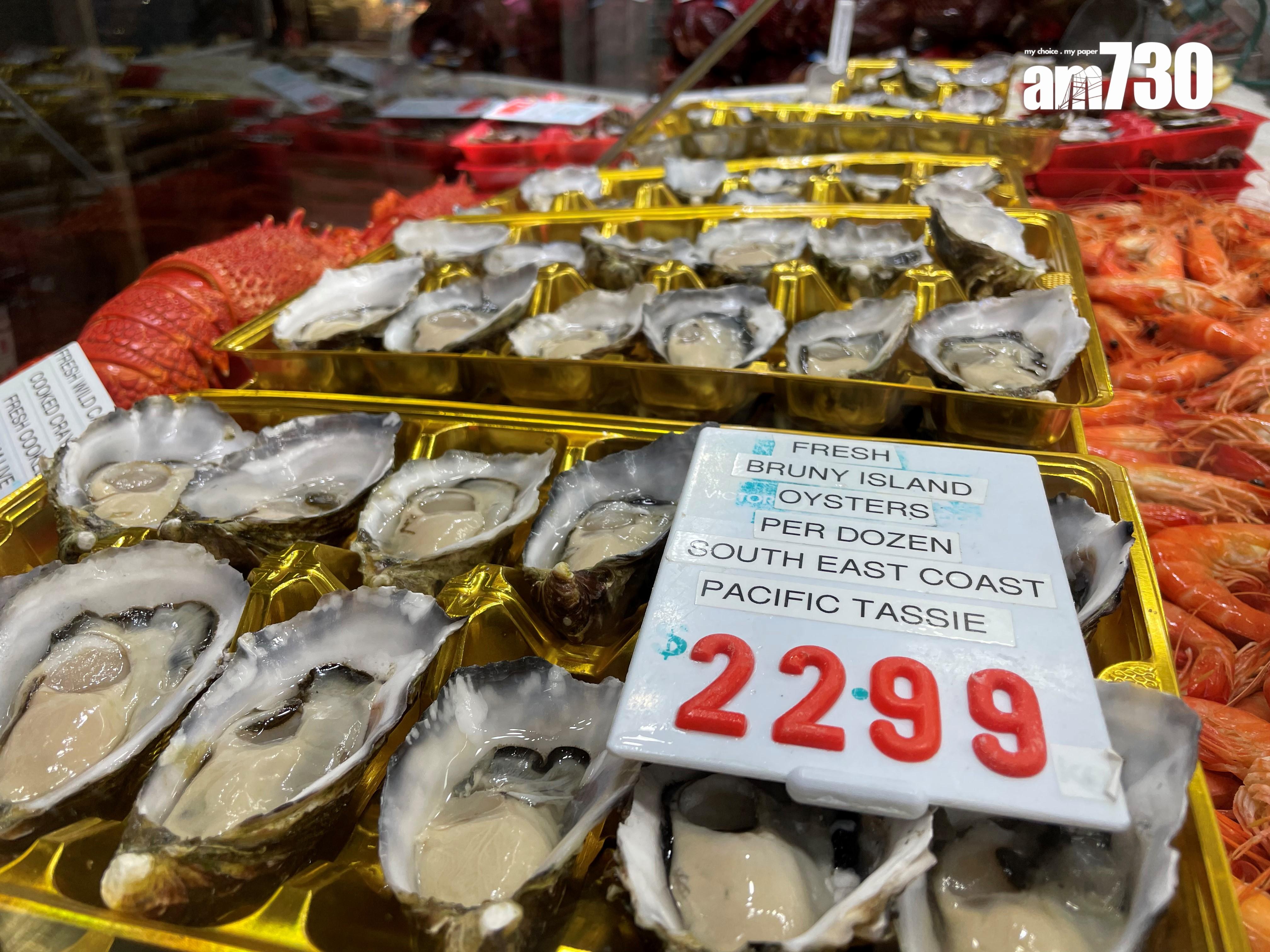 一打12隻南澳生蠔盛惠澳幣$23。