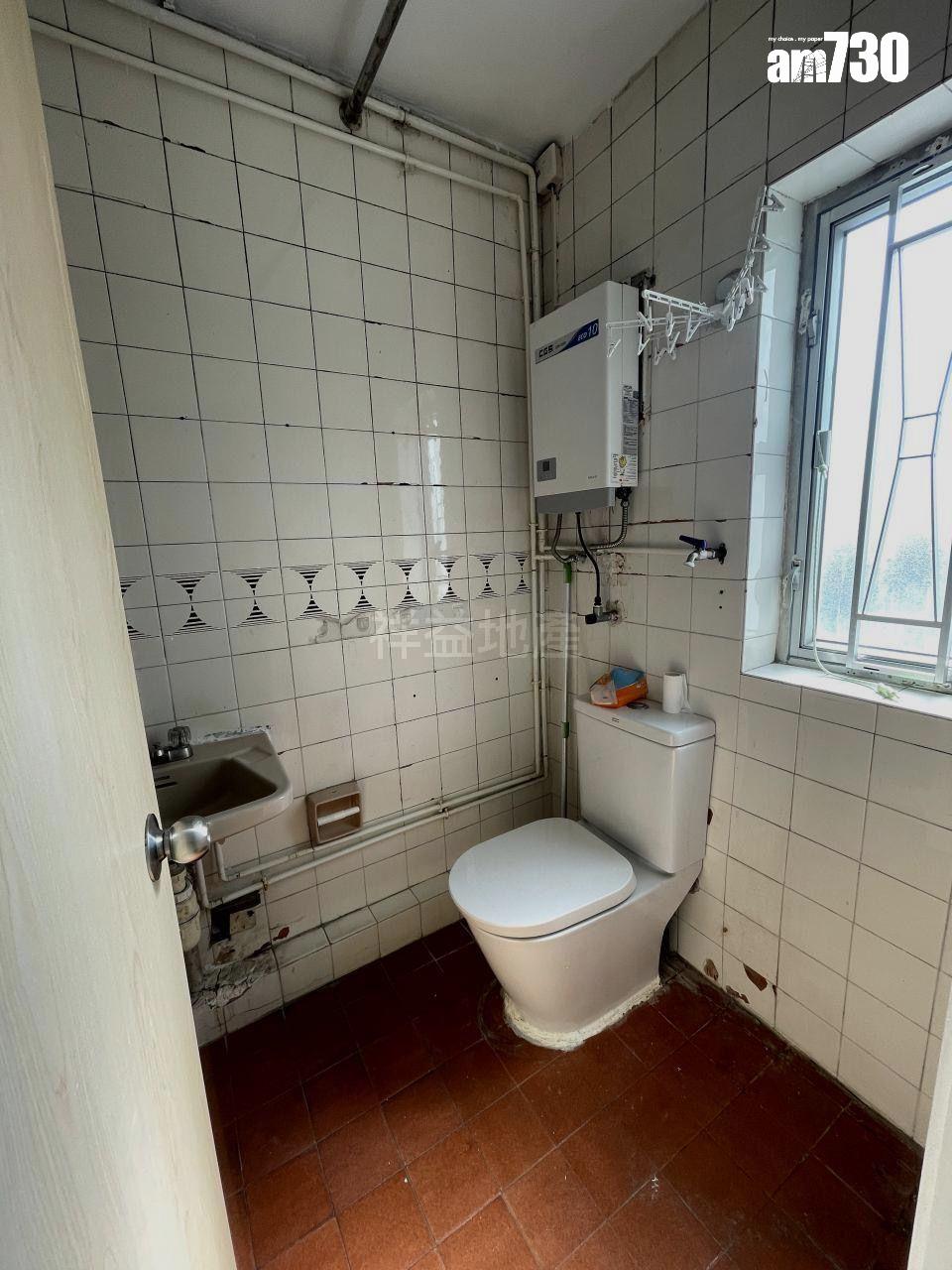 二手居屋成交|有相睇!屯門兩房劈價至「3球」易主 呎價7500元