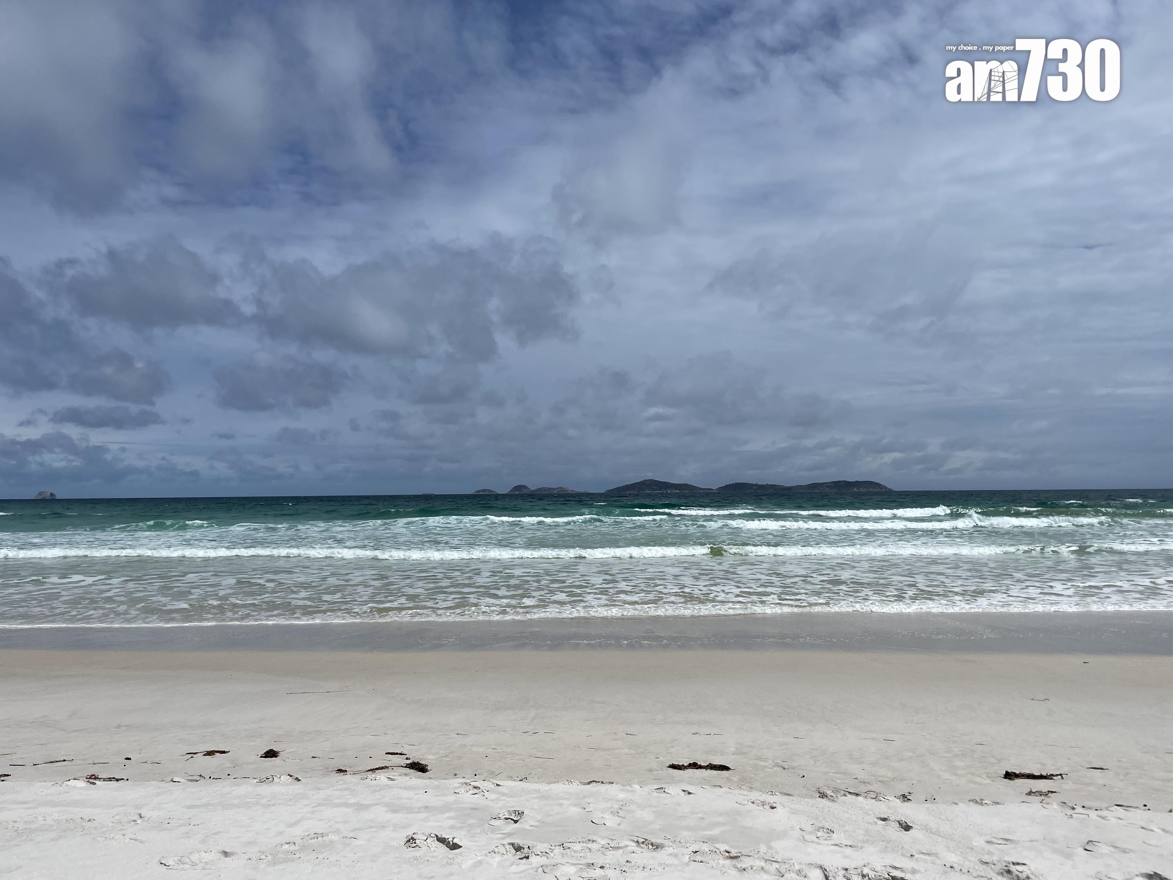 一望無際的海灘非常解壓,絕對是打卡必去!(劉韻瑩攝)