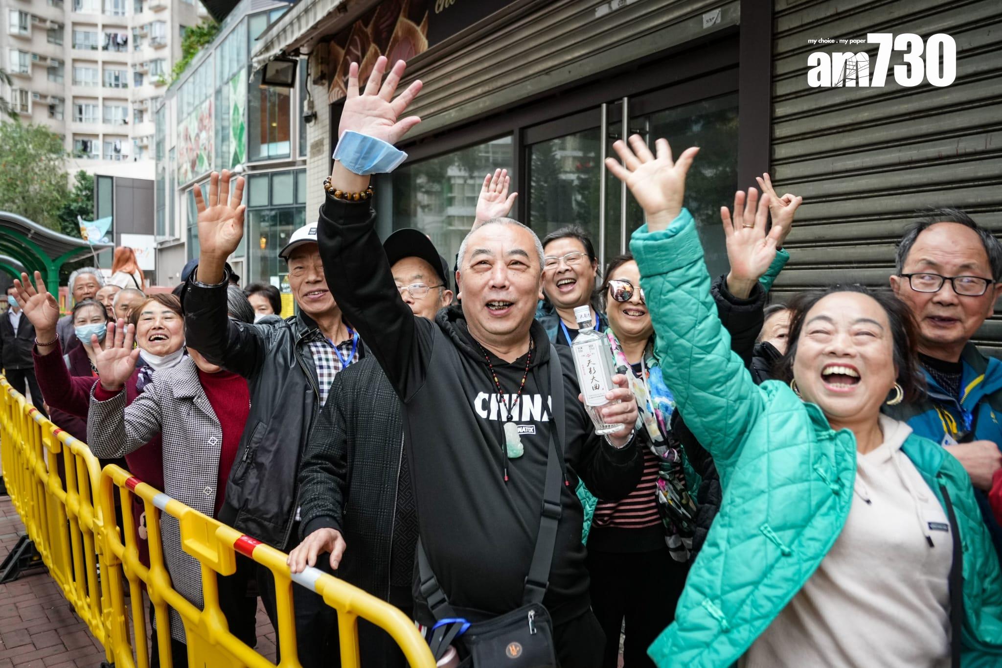 圖輯|平價旅行團重臨香港 內地客「逼爆」土瓜灣