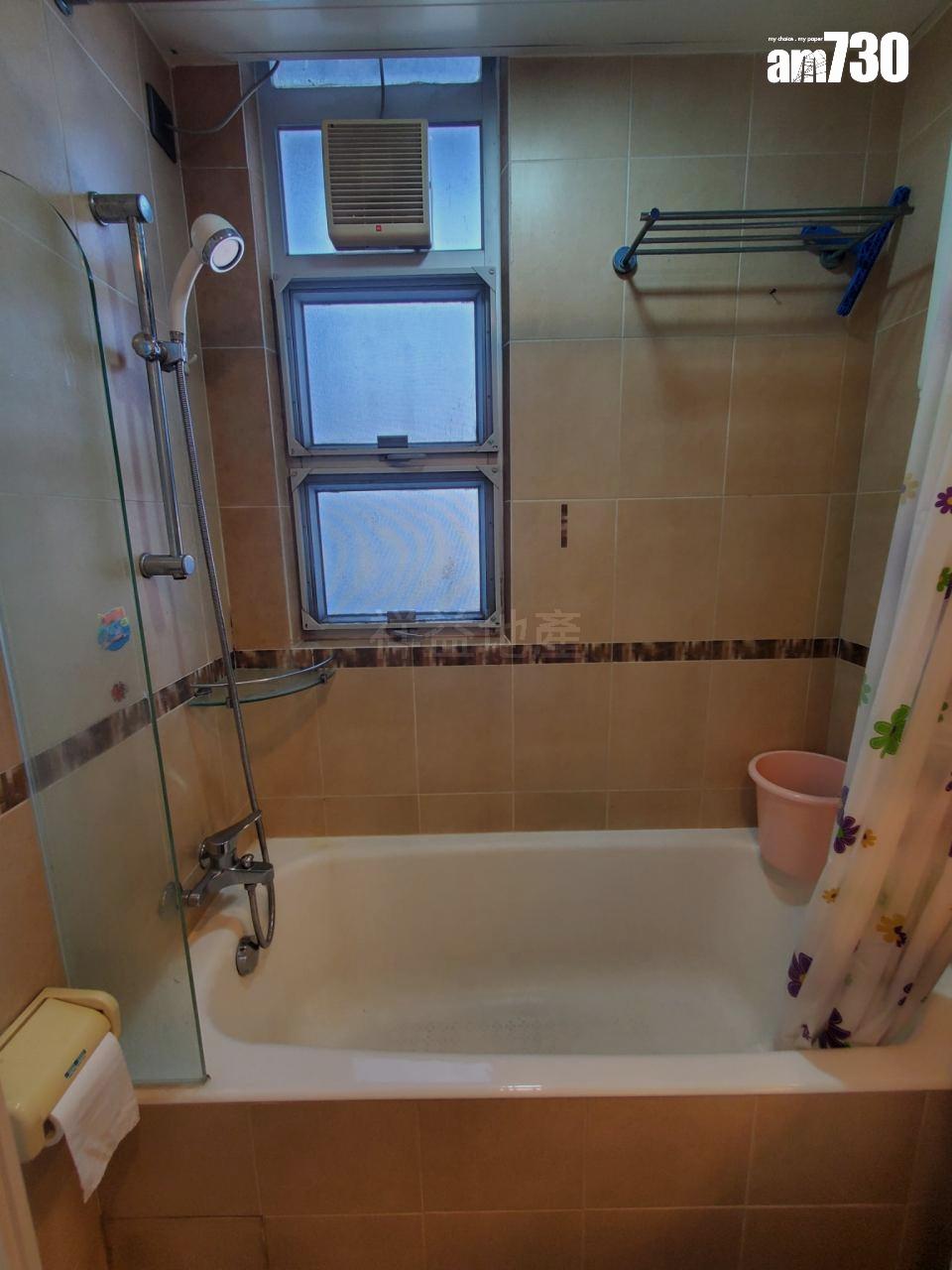 單位直擊|新婚客屯門區築安樂窩!擲560萬買全海景兩房