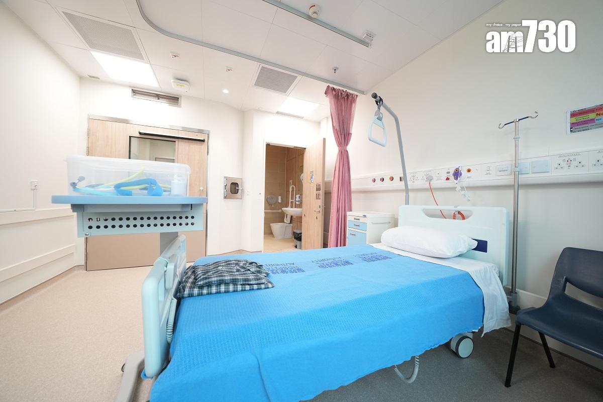 廣華醫院新大樓最少設有56張常設隔離病床,圖為單人病格。(陳奕釗攝)