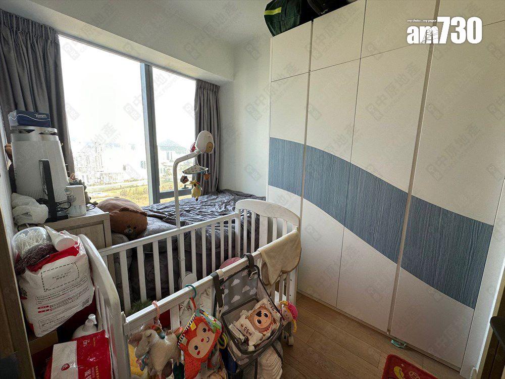 單位直擊|日出康城海景一房減價35萬成交 呎價不足1.8萬