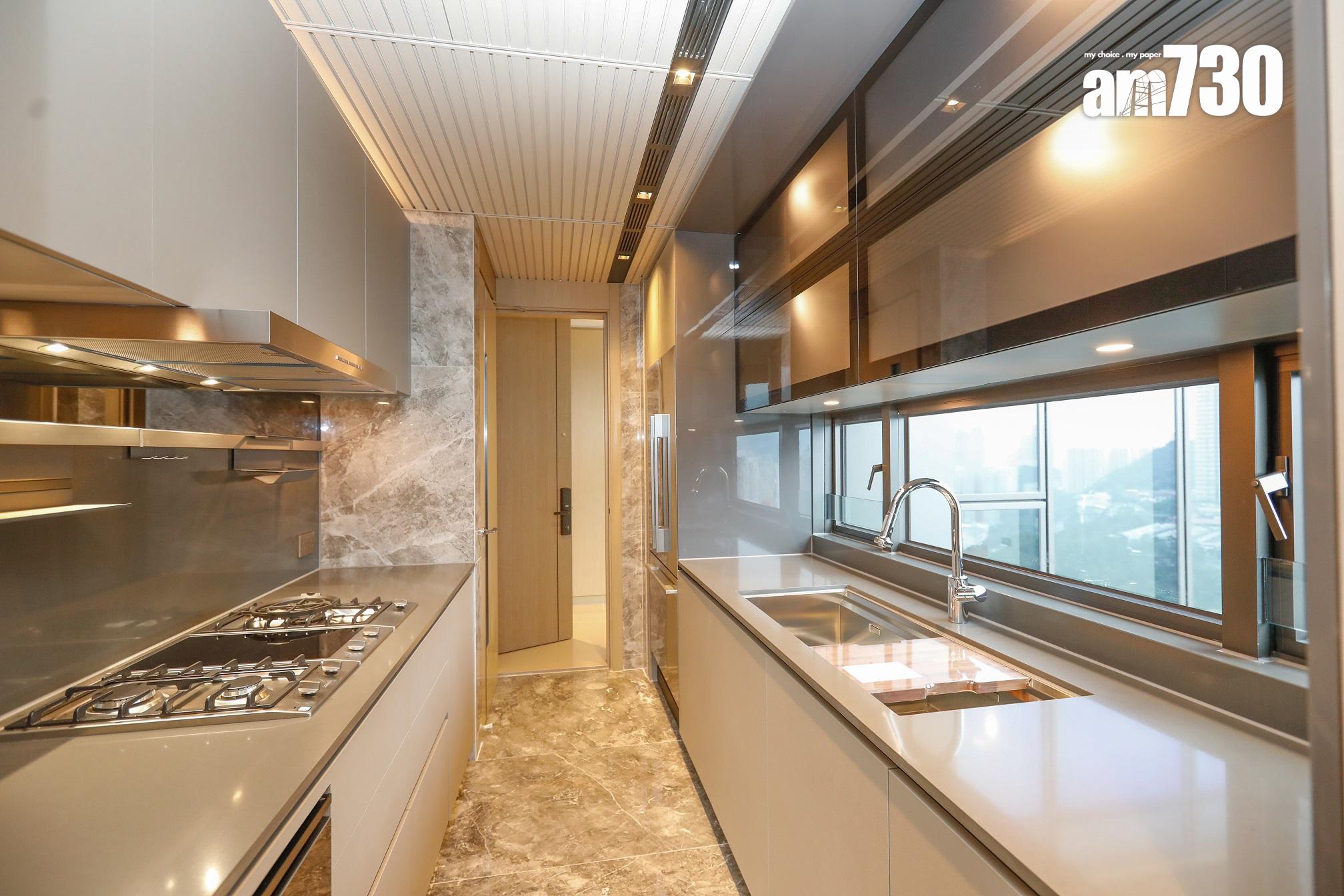 現樓單位|多圖!瓏珀山近1500方呎四房 設對流窗兼擁城市與山巒雙景