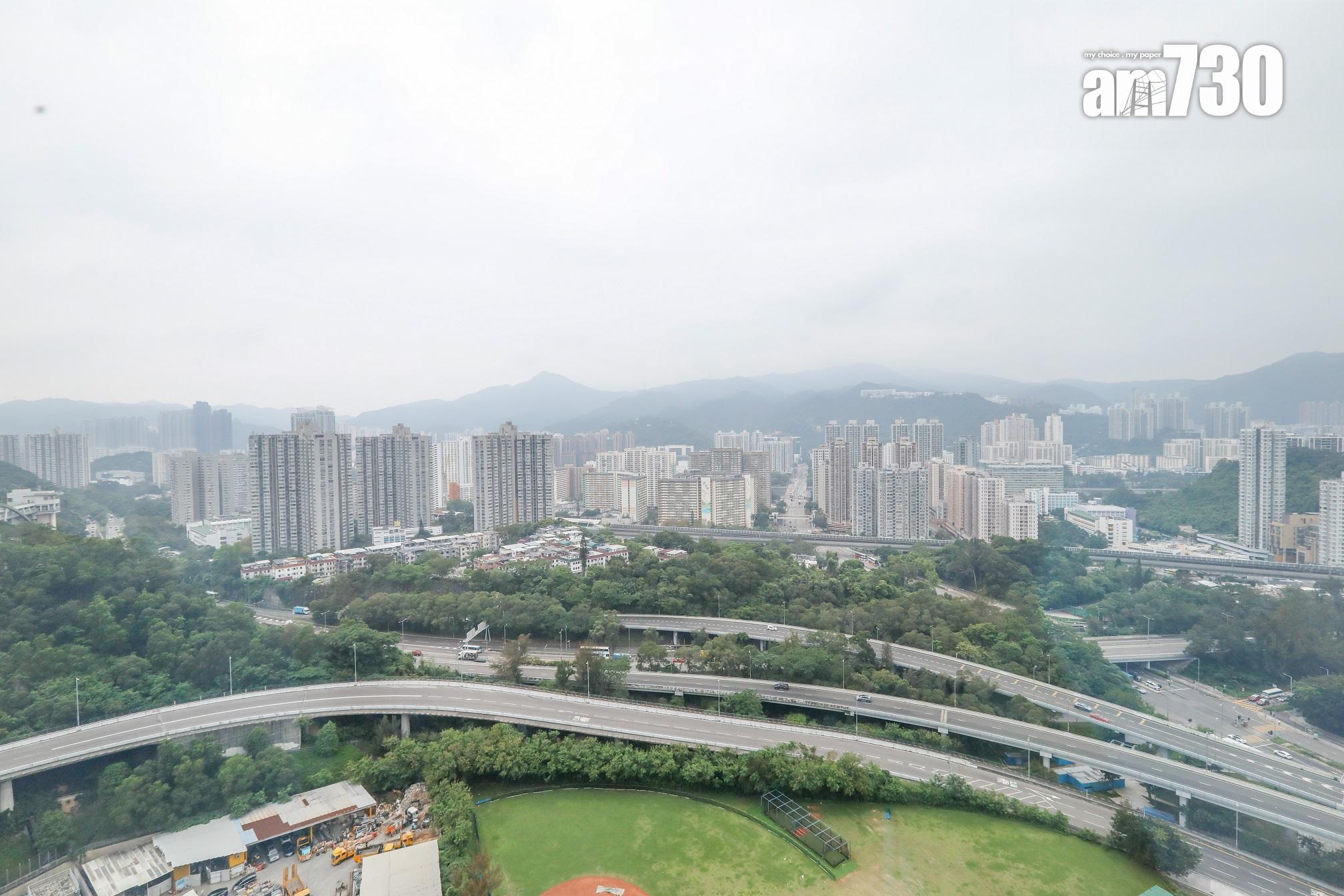 現樓單位|多圖!瓏珀山近1500方呎四房 設對流窗兼擁城市與山巒雙景