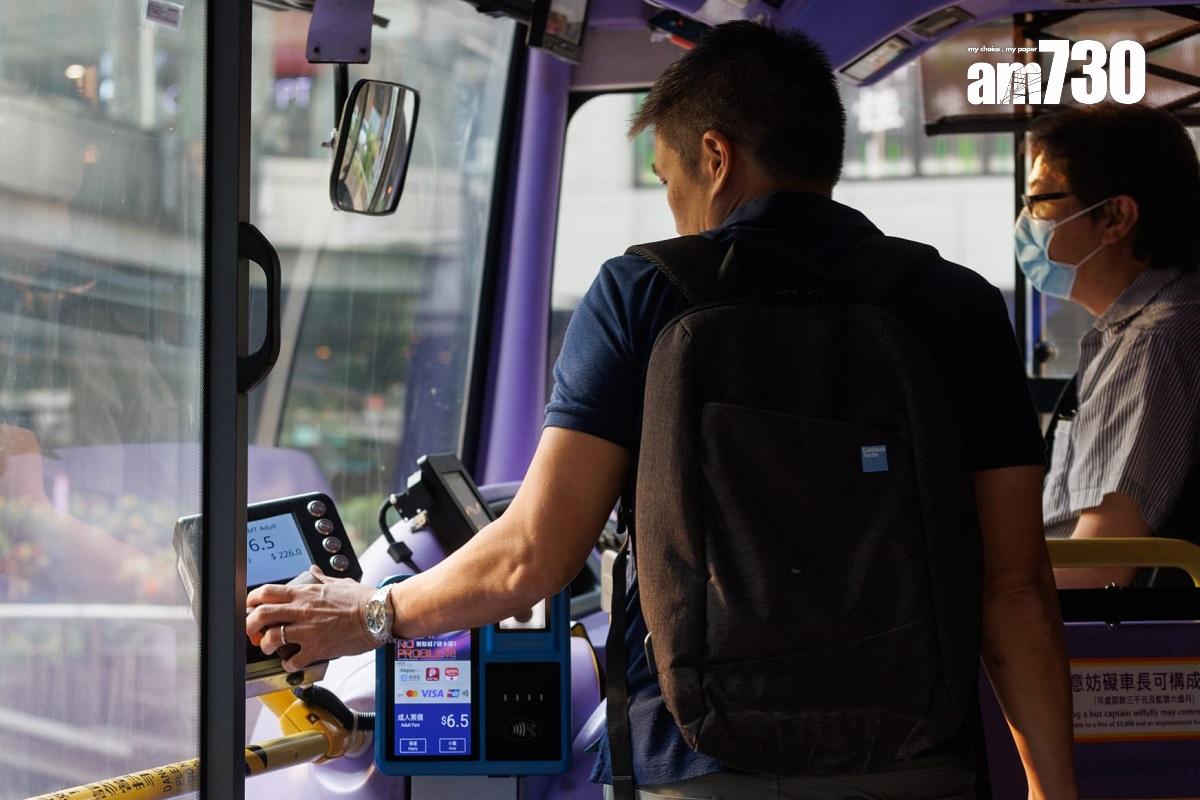 5間專營巴士公司獲批下月18日加價。(蘇文傑攝)