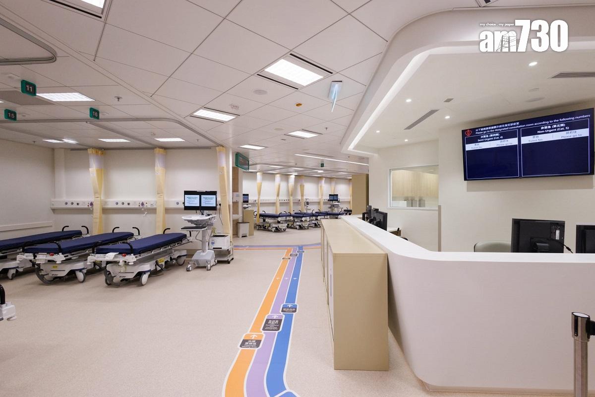 廣華醫院新急症室5月31日上午啟用,設有輪床和輪椅病人專用的等候區。(蘇文傑攝)