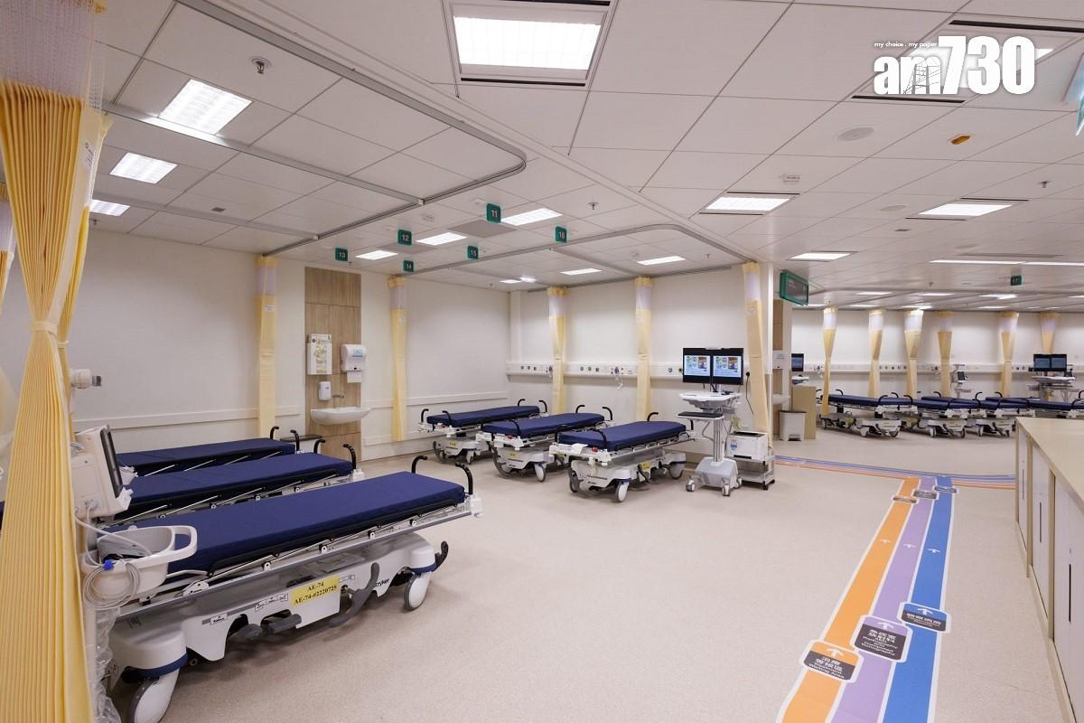 廣華醫院新急症室5月31日上午啟用,設有輪床和輪椅病人專用的等候區。(蘇文傑攝)