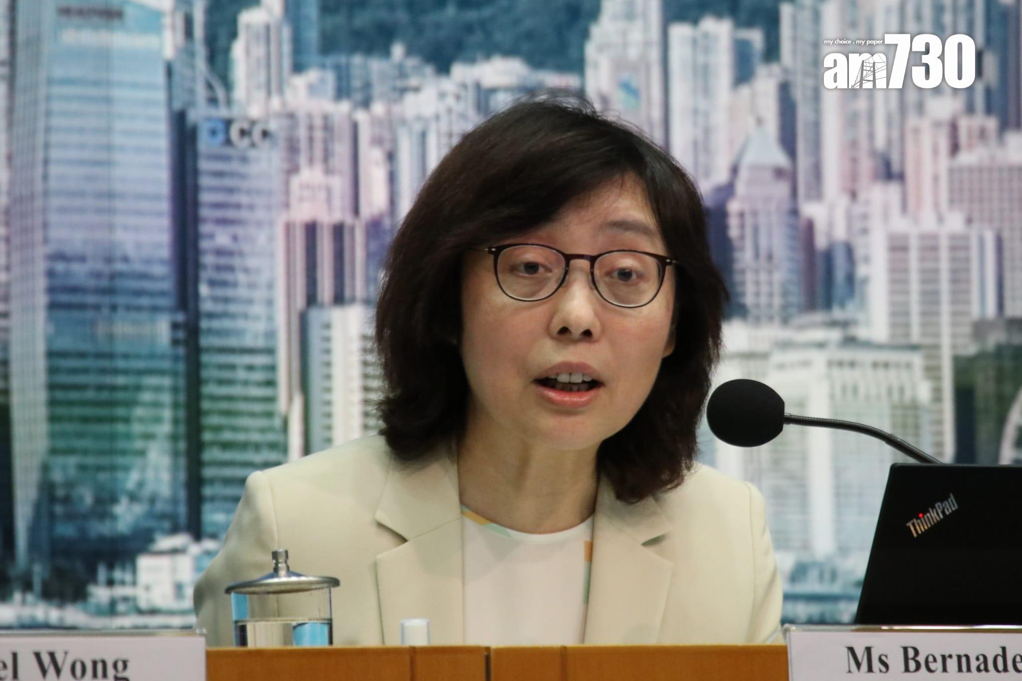 發展局局長甯漢豪指,建造業考慮輸入外勞上限1.2萬人,優先考慮公營項目工程申請。(林俊源攝)