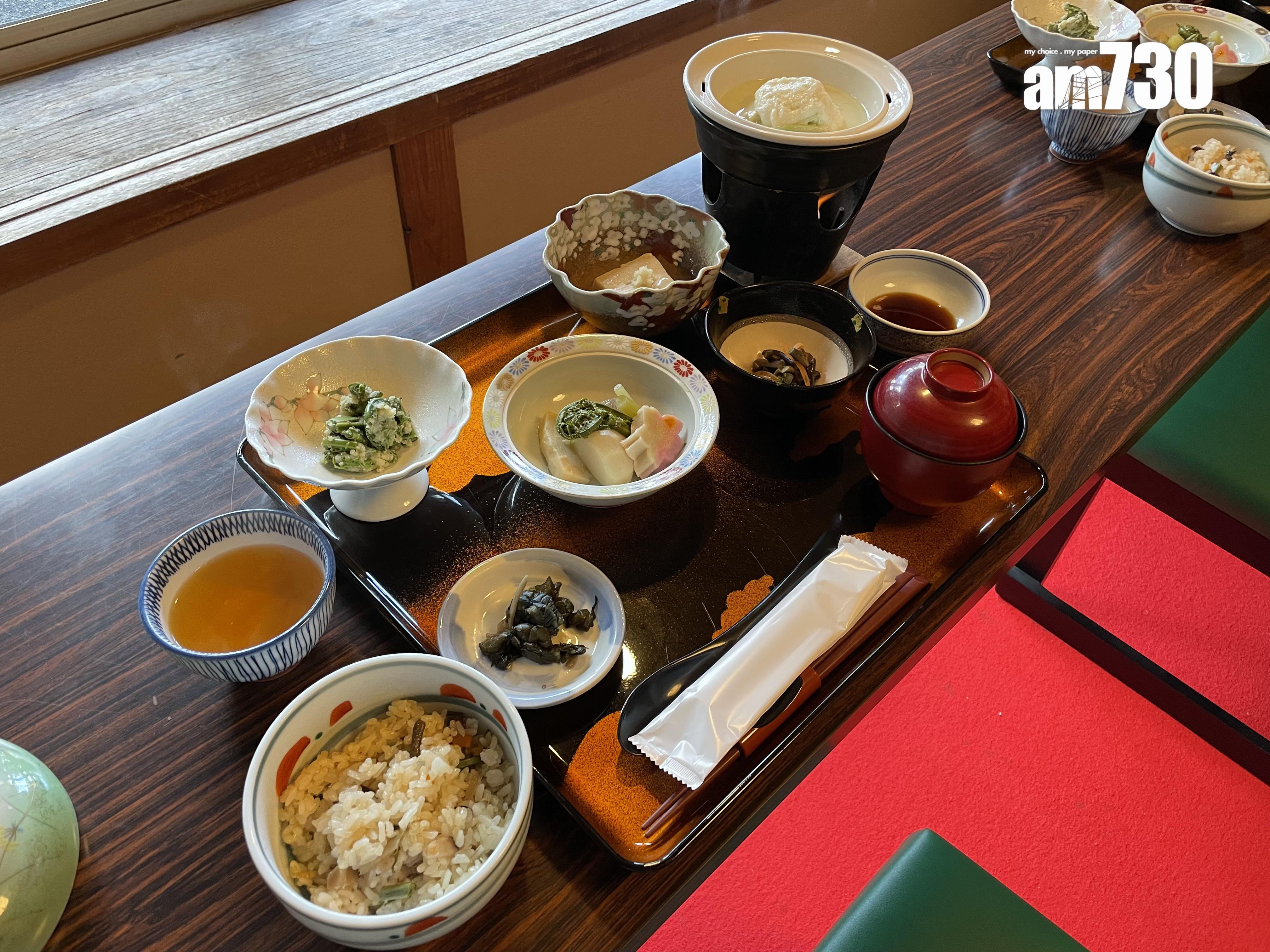 精進早餐非常豐富,主要以豆製品為主。