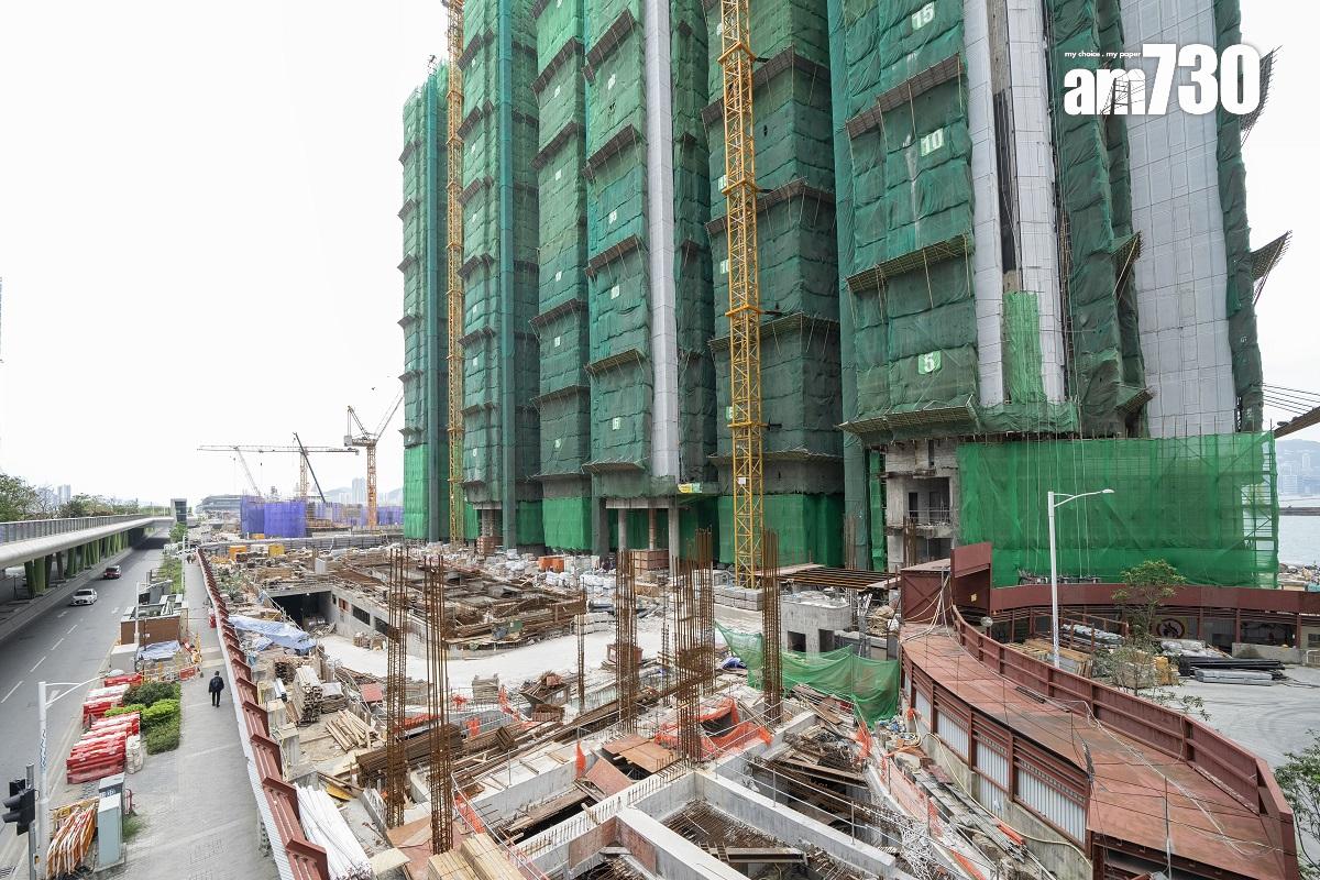 啟德樓盤「天瀧」有地盤工人指被外判承建商拖欠薪金。(資料圖片/陳奕釗攝)