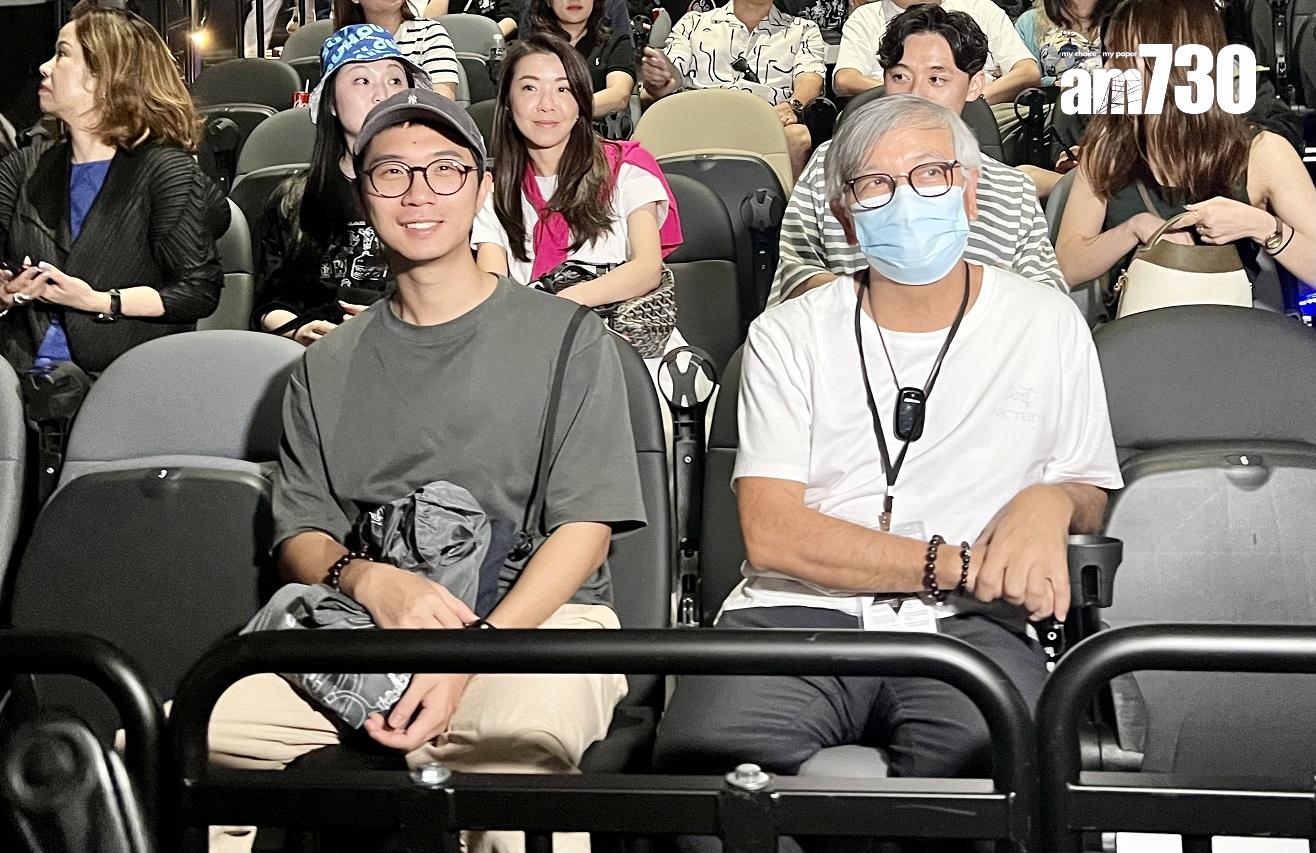 田啟文亦有到場欣賞。