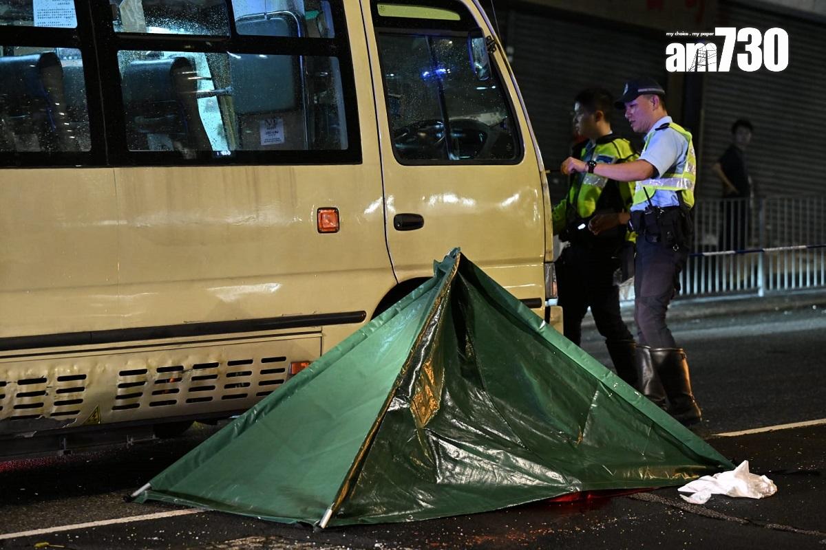 康寧道發生致命交通意外,涉事專綫小巴當時沿上山方向行駛。(陳奕釗攝)