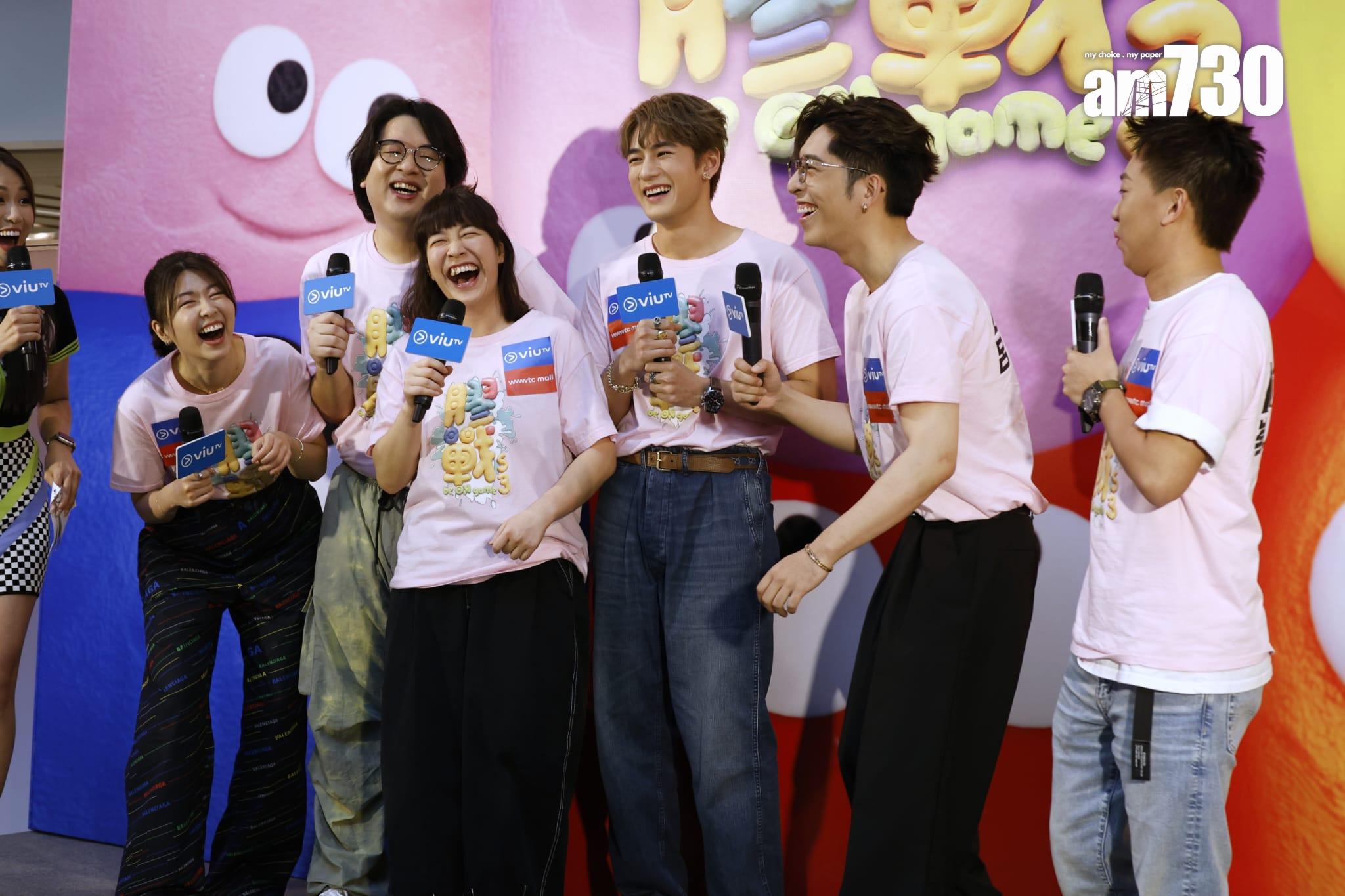 6膠成員Edan、Jeffrey、阿正、岑珈其、Hilary及肥腸出席首次膠粉見面會,齊齊玩遊戲。(林俊源攝)