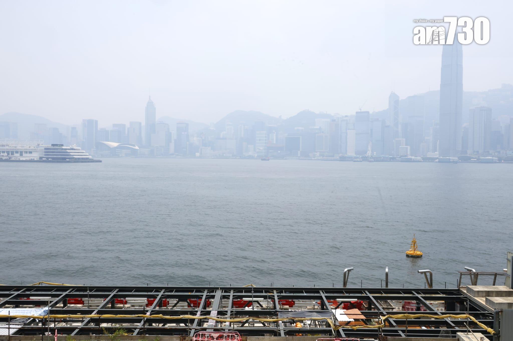 颱風杜蘇芮|多區空氣質素健康指數達「嚴重」水平。(林俊源攝)