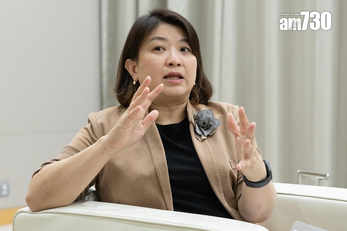 李夏茵笑稱,慢病共治計劃的達標獎勵條件不能訂得過於複雜,否則欠缺吸引力。(蘇文傑攝)