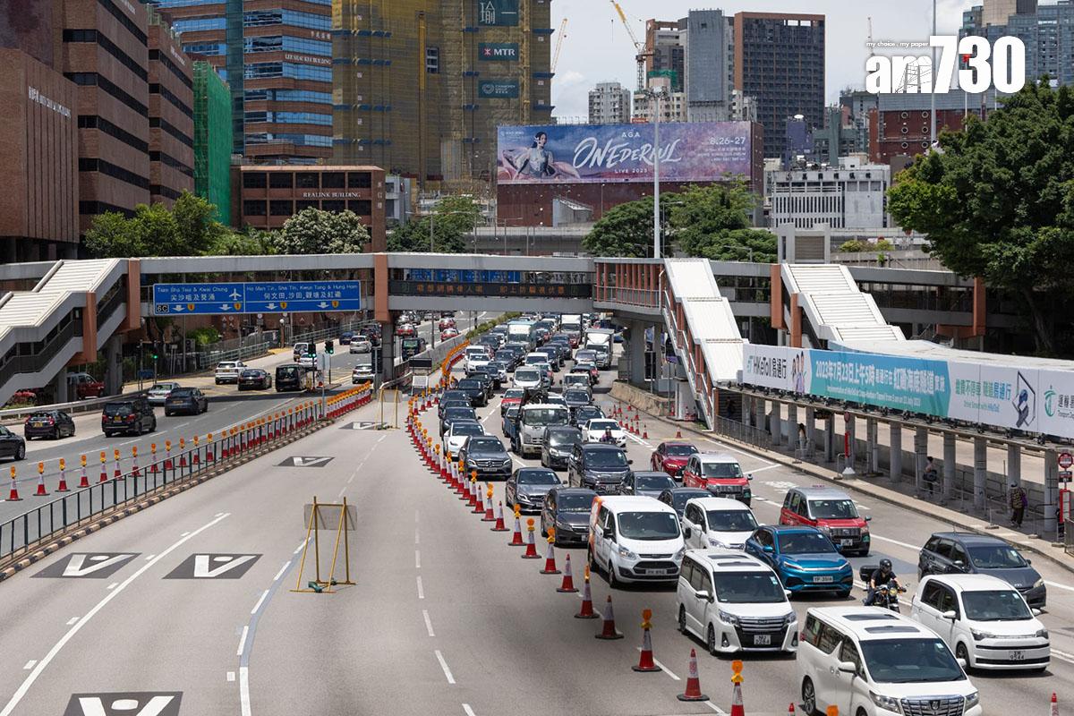 政府8月2日起於3條過海隧道實施「三隧分流」,調整私家車、的士等車種的隧道費。(資料圖片/蘇文傑攝)