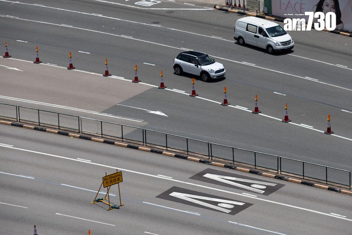 紅磡海底隧道改用「易通行」後首日運作。(蘇文傑攝)