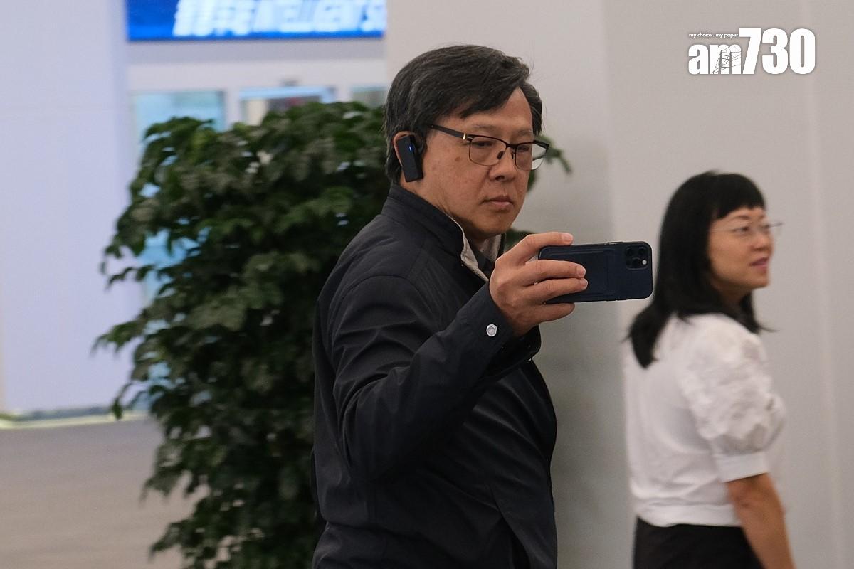 何君堯建議港台與政府新聞處合併。(資料圖片/羅庸軒攝)