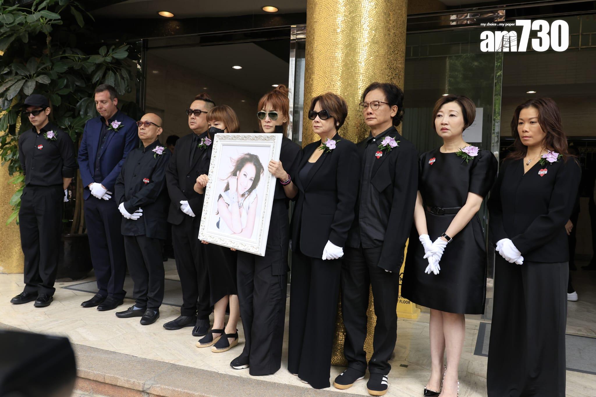 李玟出殯,棺木由靈車移送到歌連臣角火葬場進行火化。