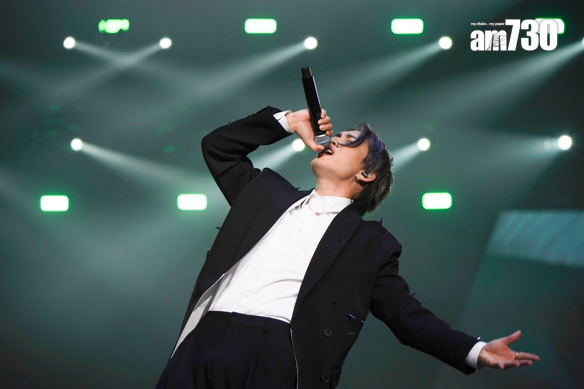 Jer柳應廷擔任Edan演唱會頭場嘉賓,首次公開唱《鹹魚遊戲》。(李睿哲攝)