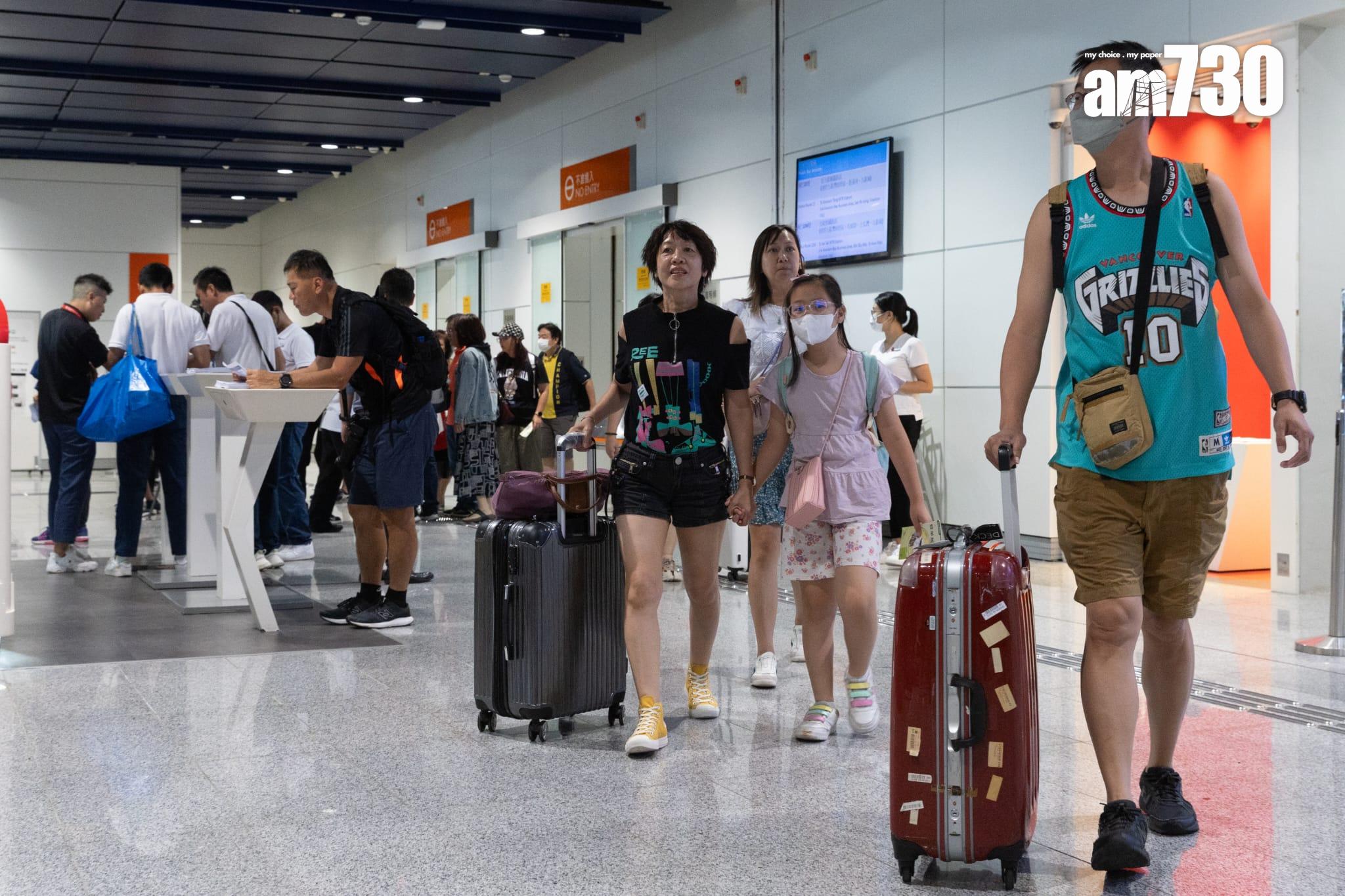 郵輪重臨|的士業界稱「捱義氣」到啟德碼頭載客 憂「空車入、空車返」