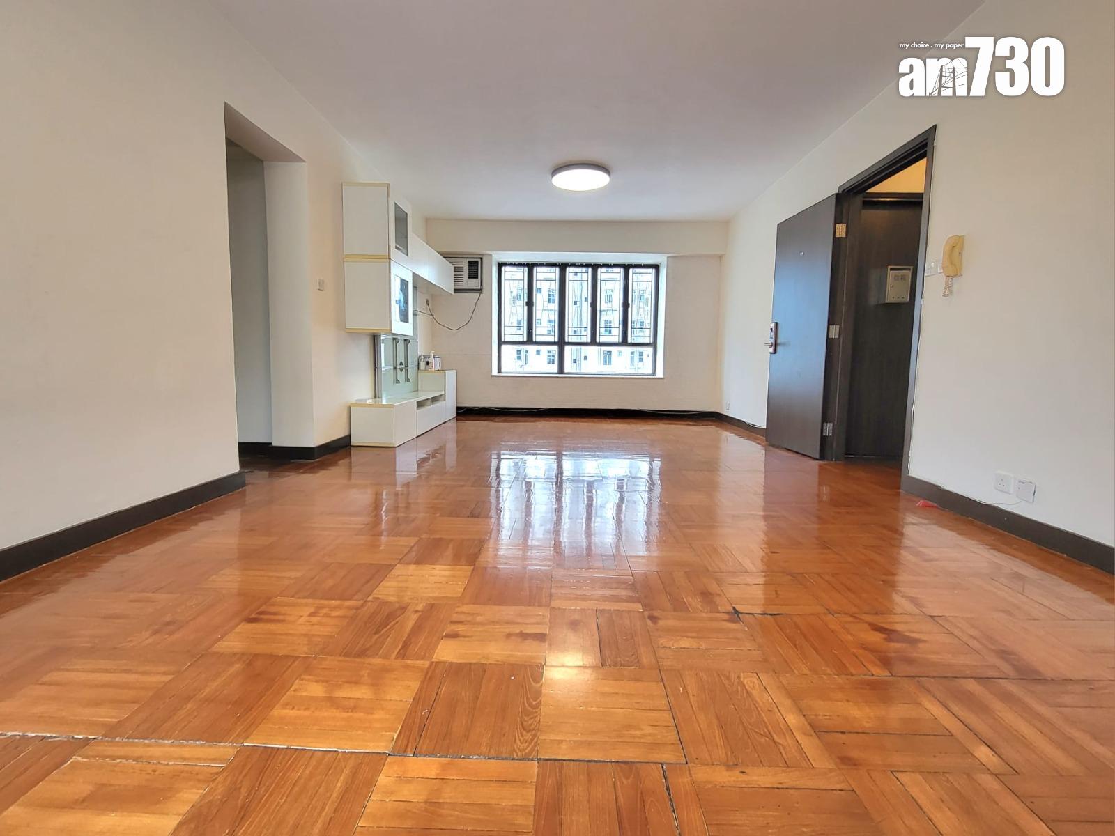 單位直擊|屯門逾千呎四房連車位劈價至838萬沽 呎價低見6XXX元