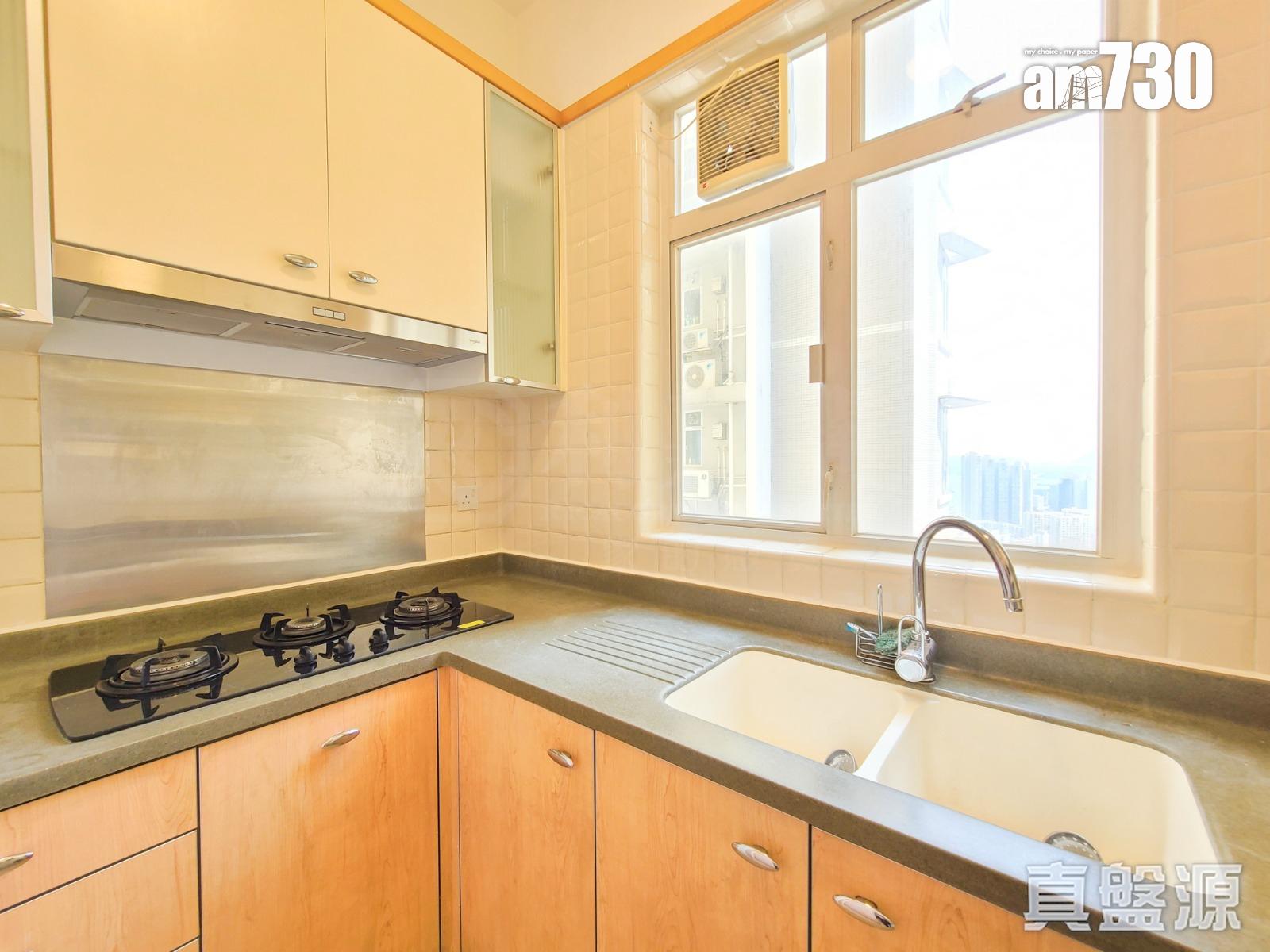 單位直擊|覓盤多時終遇心水 買家黑雨入市 擲近1400萬購逸樺園兩房|多圖