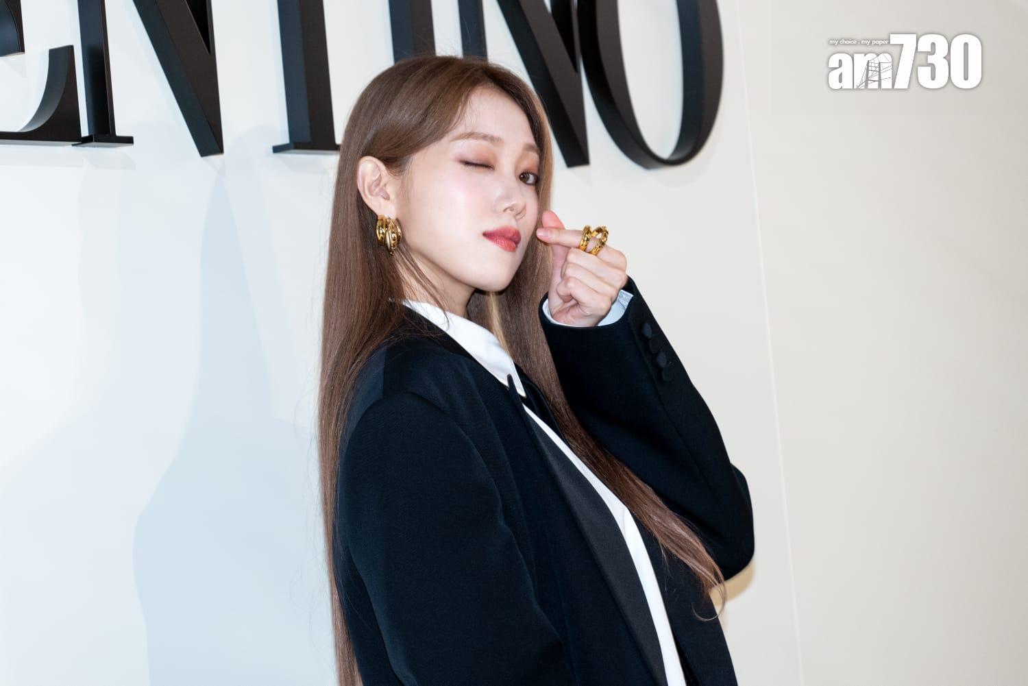 韓國女神李聖經相隔6年再來港,大騷長腿派心心。(陳奕釗攝)